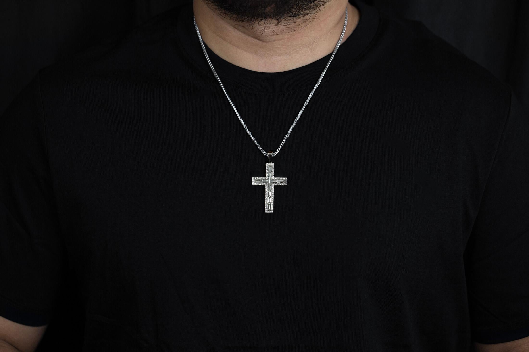 Contemporary Roman Malakov 4.99 Carats Mens Baguette and Round Diamond Cross Pendant Necklace For Sale