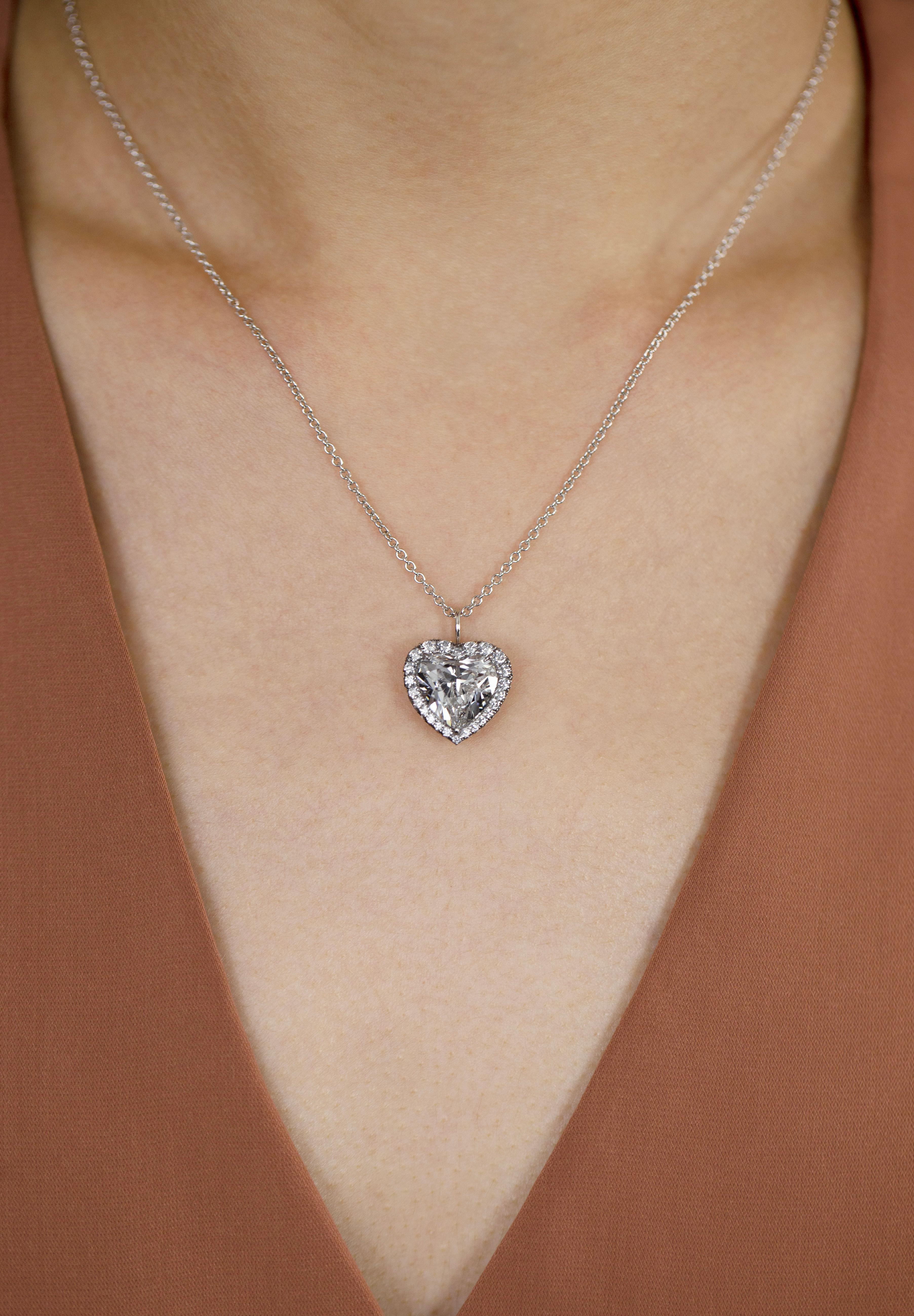 Heart Cut Roman Malakov 5.46 Carat Total Heart Shape Diamond Halo Pendant Necklace For Sale