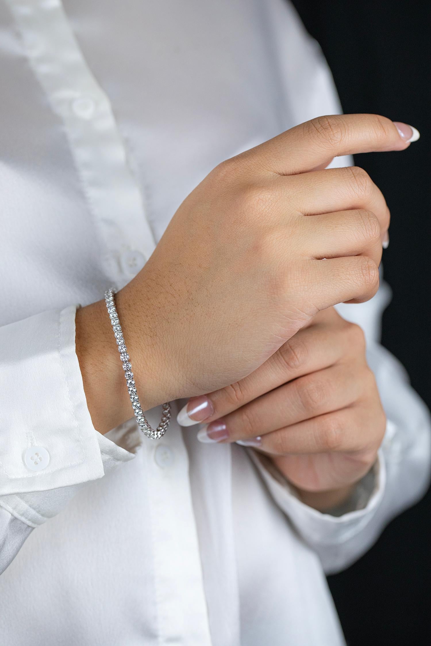 Round Cut Roman Malakov 5.80 Carats Total Round Brilliant Cut Diamond Tennis Bracelet