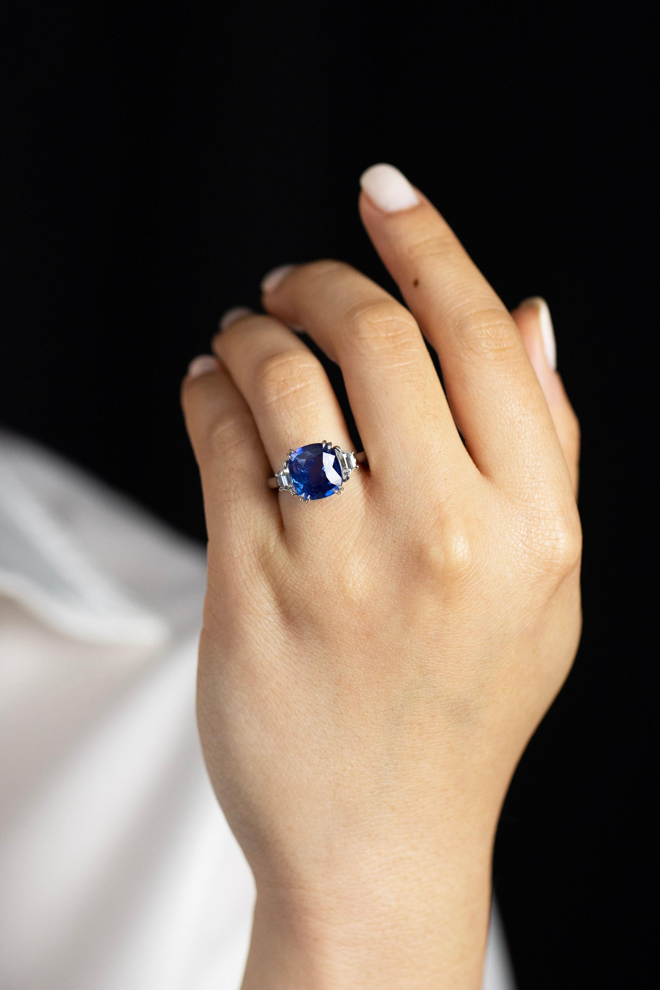 Contemporary Roman Malakov 6.10 Carats Cushion Cut Blue Sapphire Three-Stone Engagement Ring For Sale