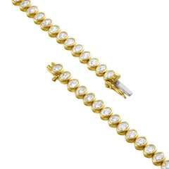 Roman Malakov 6.37 Carats Total Oval Cut Diamond Tennis Bracelet in Yellow Gold