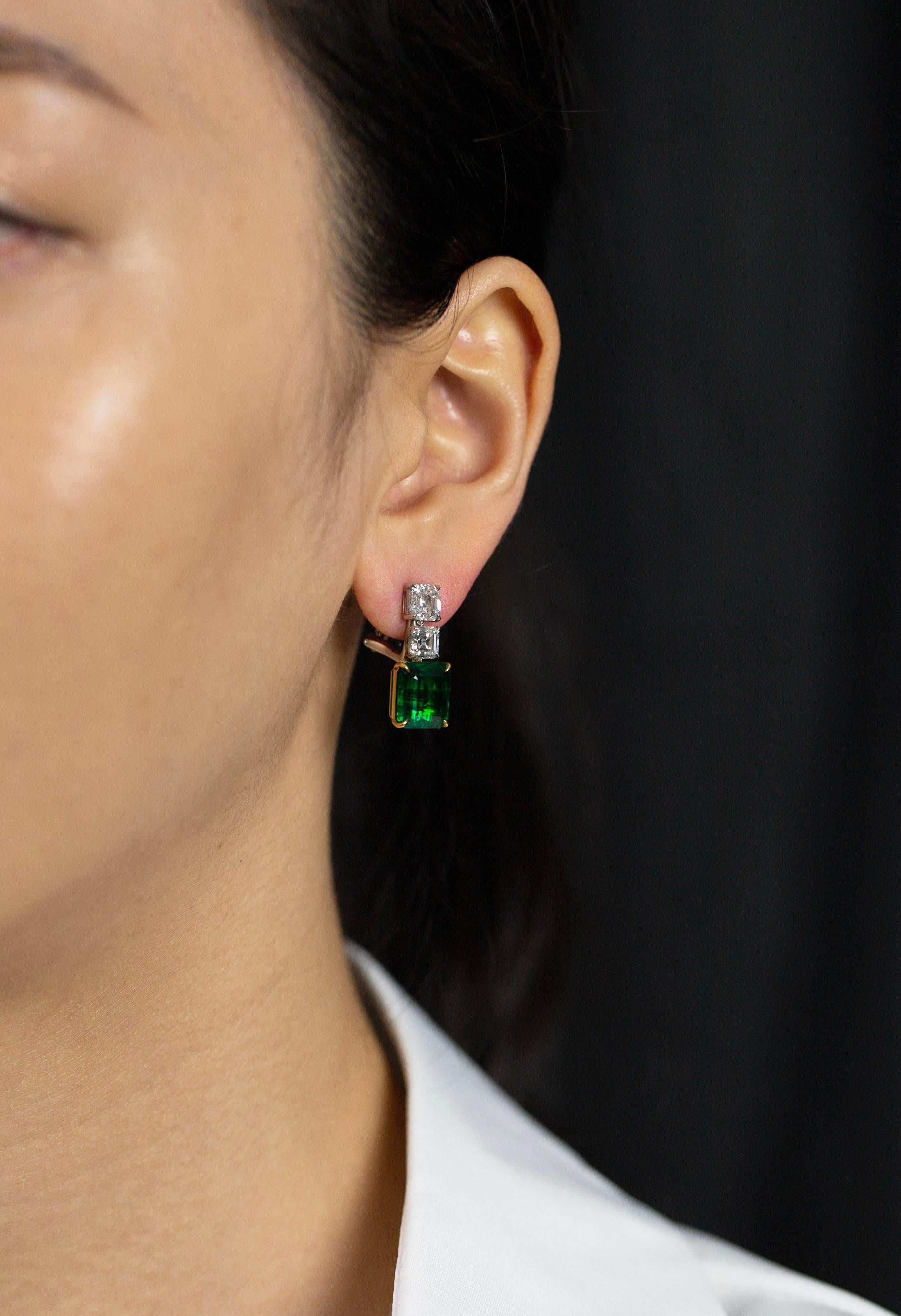 Contemporary Roman Malakov 6.49 Carats Mixed Cut Green Emerald and Diamond Drop Earrings For Sale