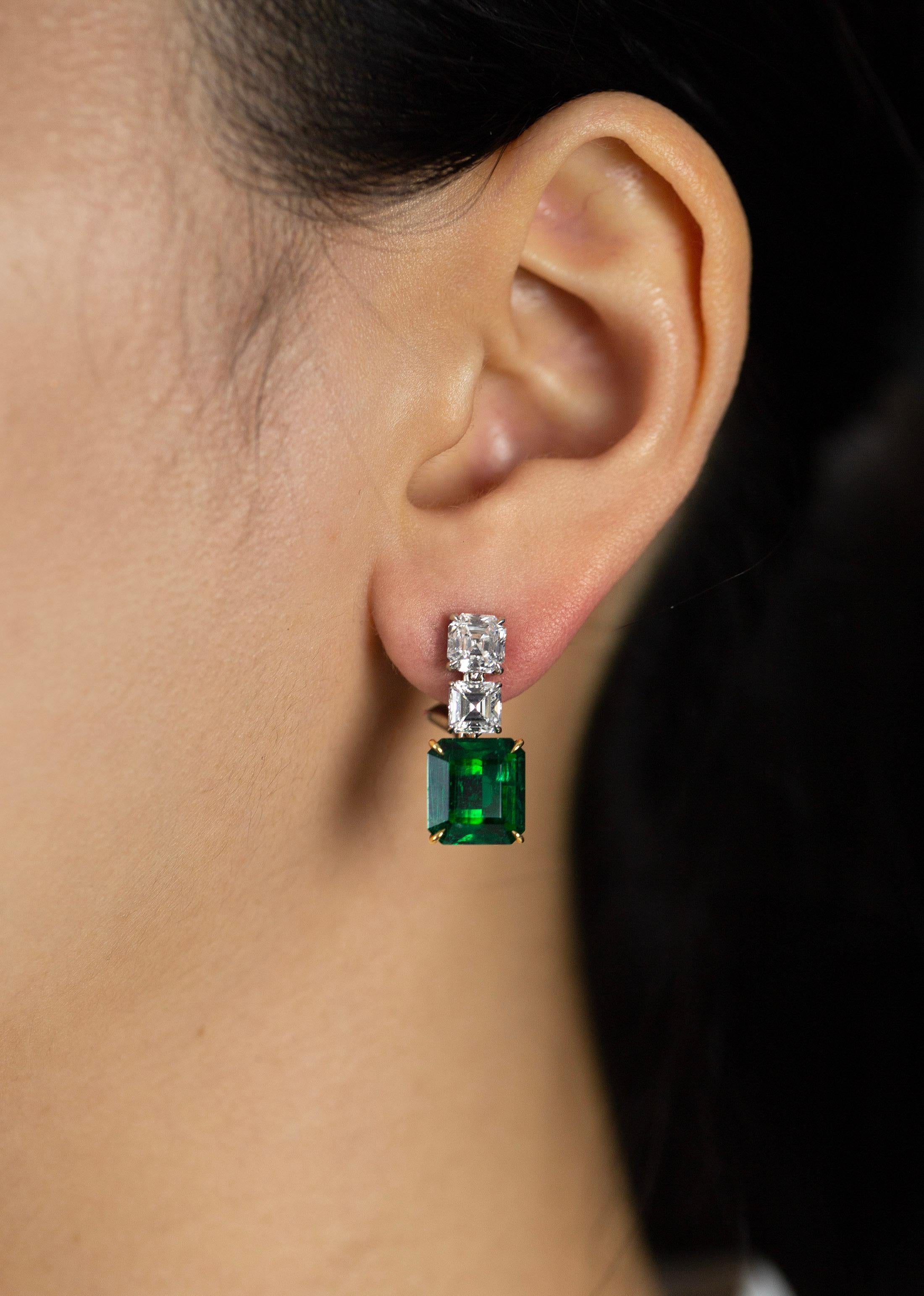 Roman Malakov 6.49 Carats Mixed Cut Green Emerald and Diamond Drop Earrings In New Condition For Sale In New York, NY