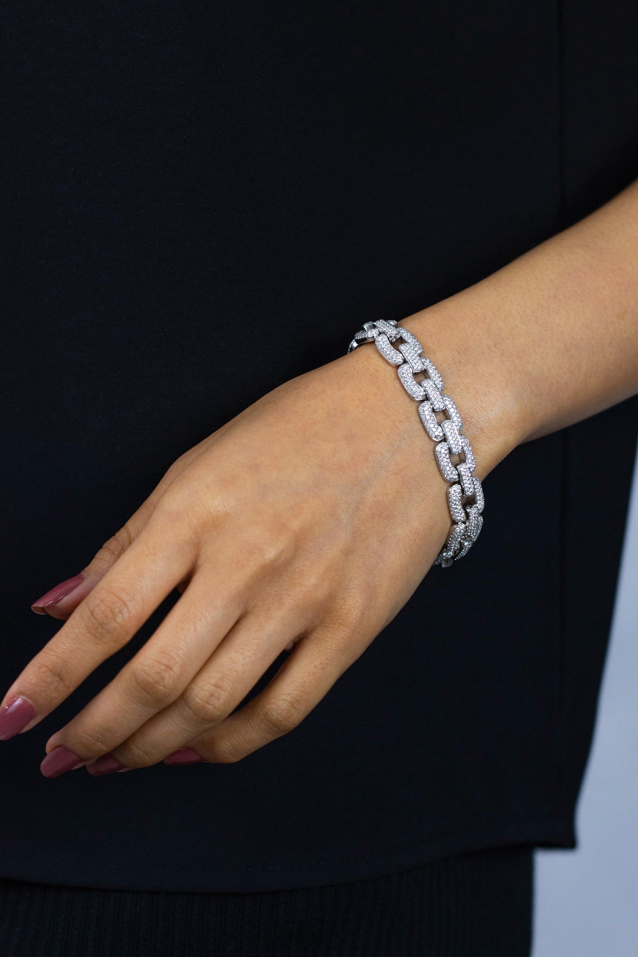 Roman Malakov Bracelet à maillons avec diamants micro-pavés de 6,55 carats au total Neuf - En vente à New York, NY