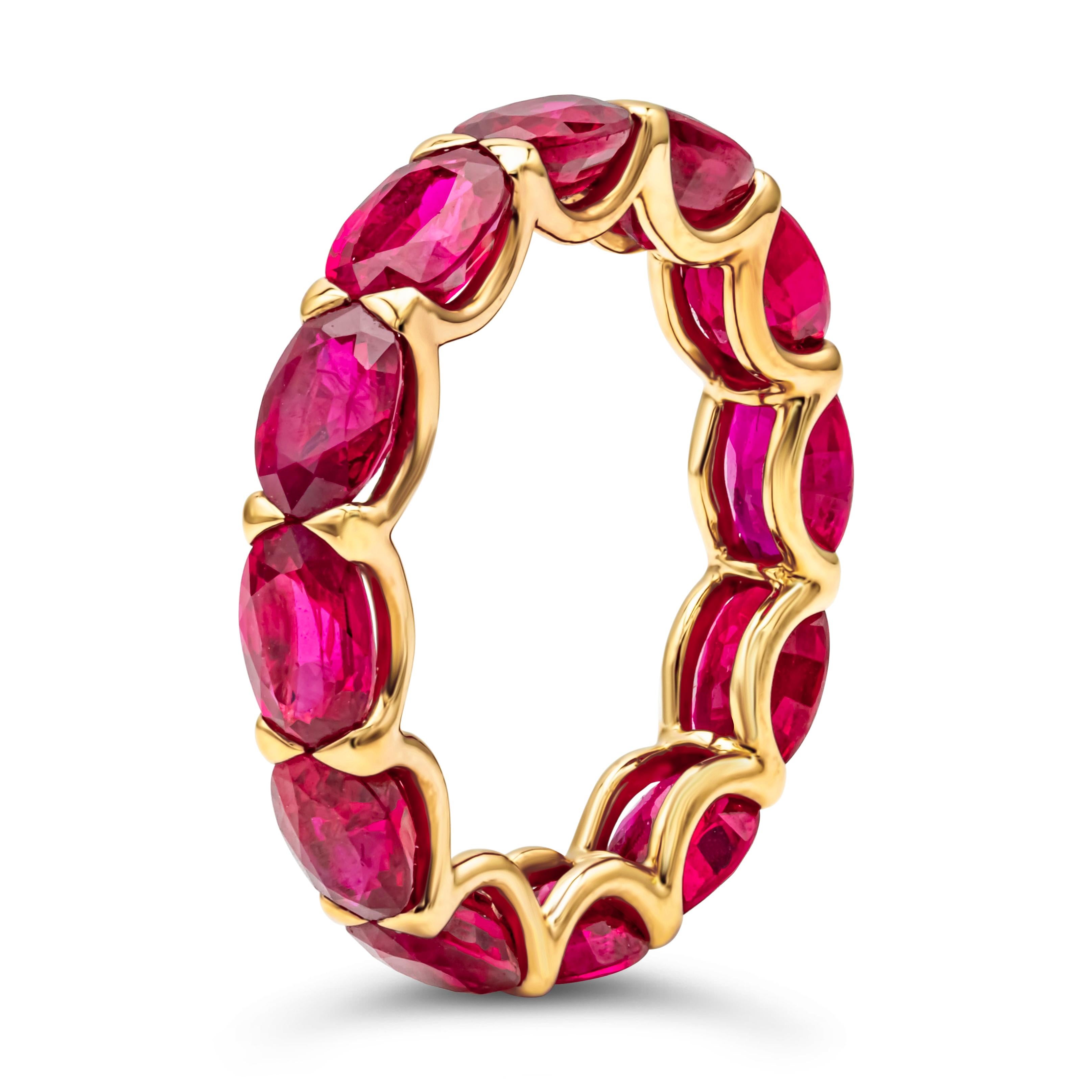 Roman Malakov 7.43 Carats Total Oval Cut Ruby East-West Eternity Wedding Band In New Condition For Sale In New York, NY
