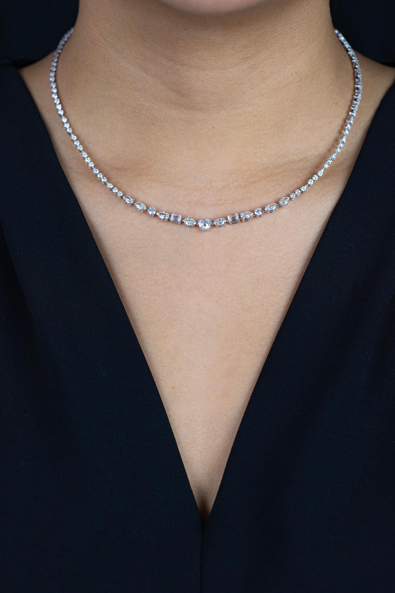 Women's Roman Malakov 7.51 Carats Total Mixed-Cut Diamond Collar Necklace in White Gold For Sale