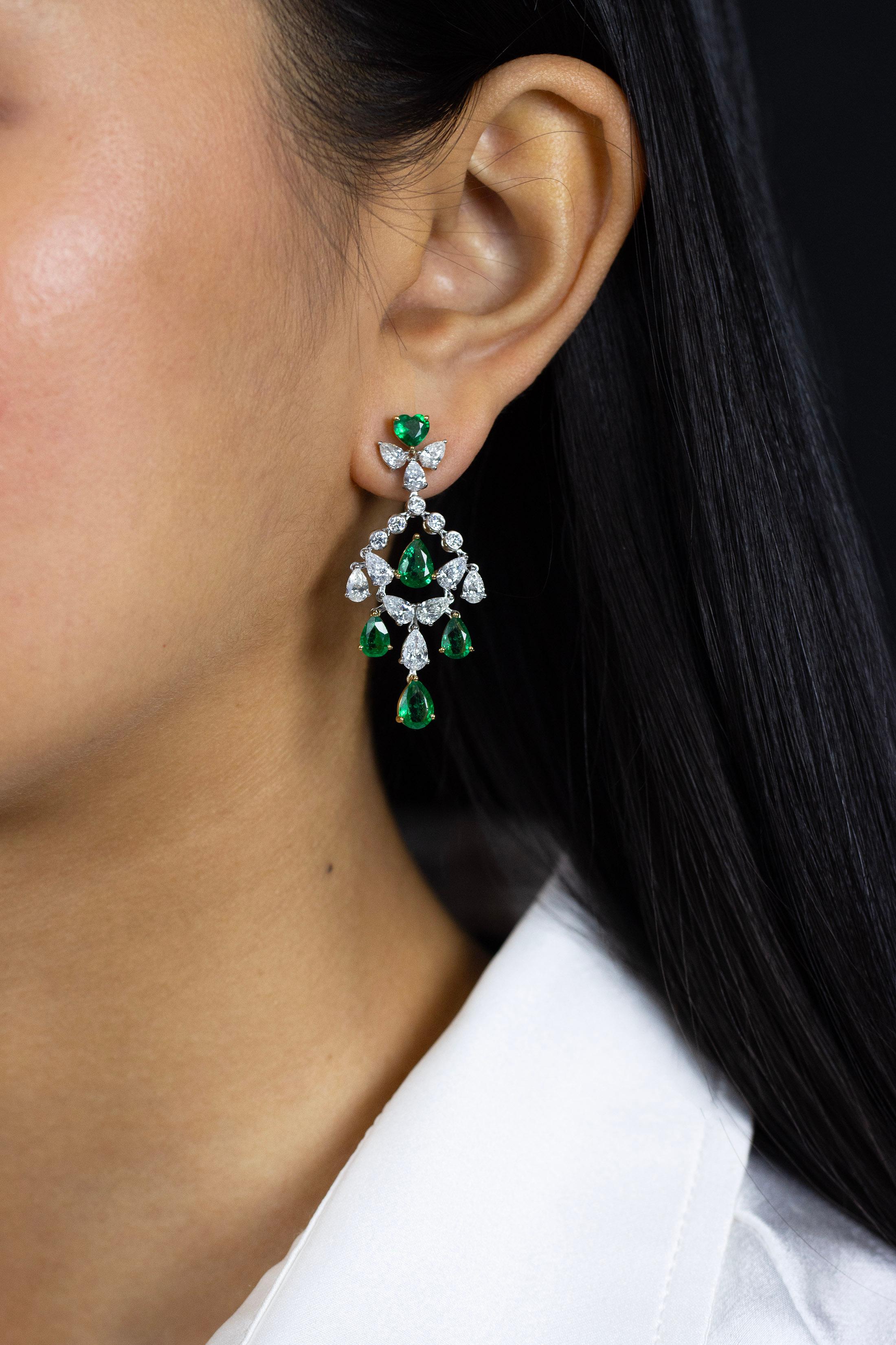 Women's Roman Malakov 8.56 Carats Total Mixed Cut Diamond & Emerald Chandelier Earrings For Sale