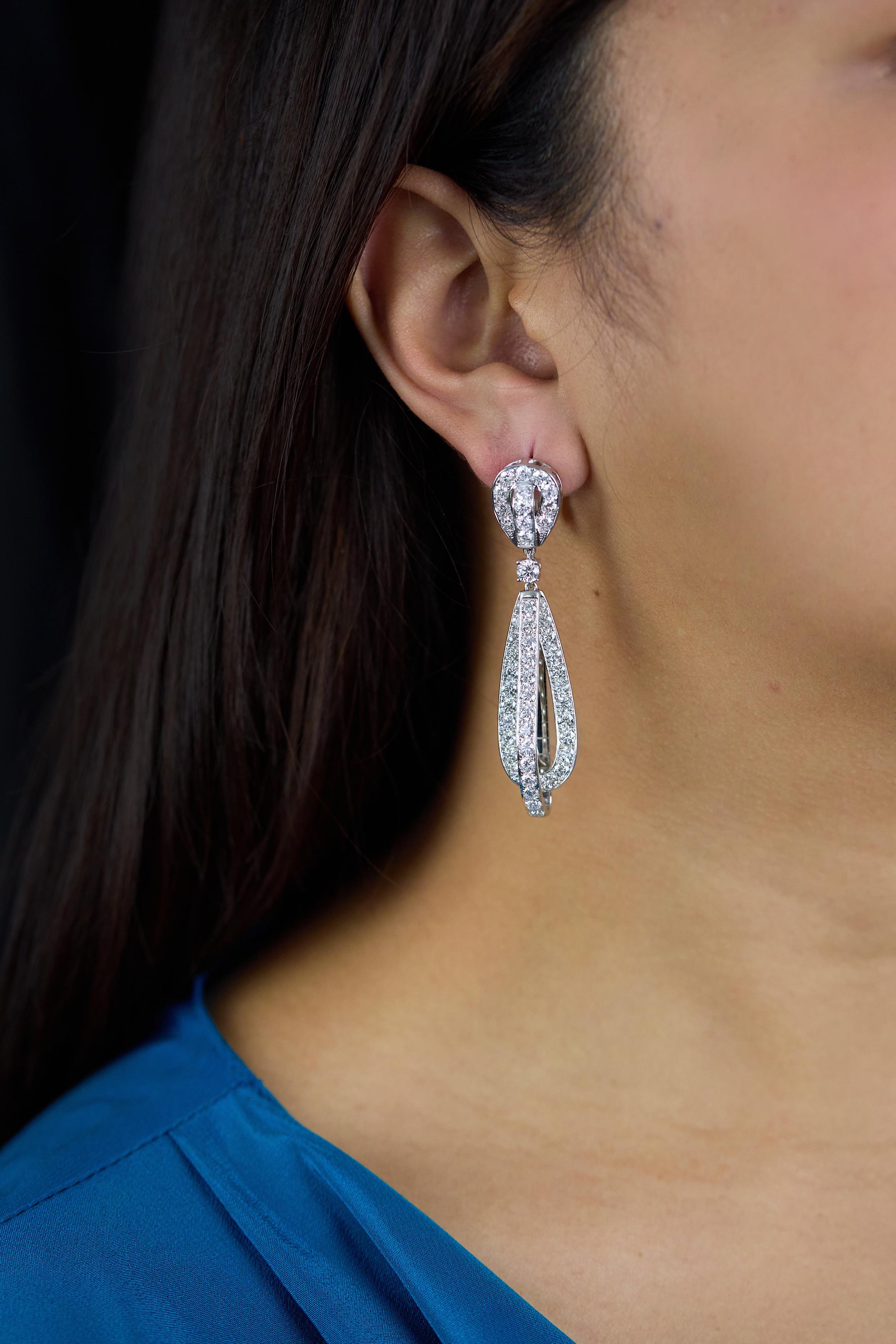 Contemporary Roman Malakov 8.57 Carats Total Round Cut Diamond Dangle Earrings in White Gold For Sale