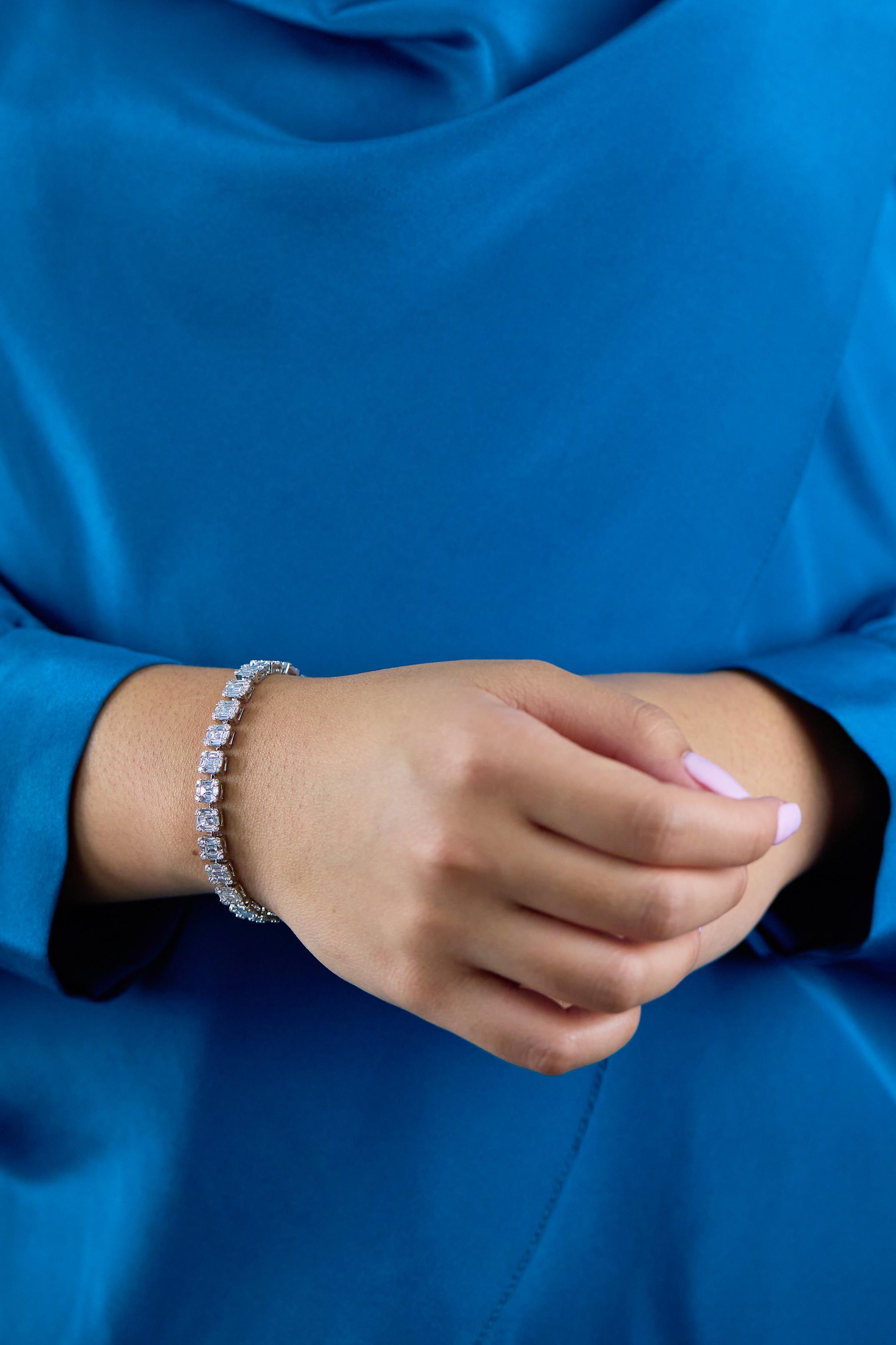 Roman Malakov, bracelet tennis à illusion de grappes de diamants de 8,79 carats au total Neuf - En vente à New York, NY