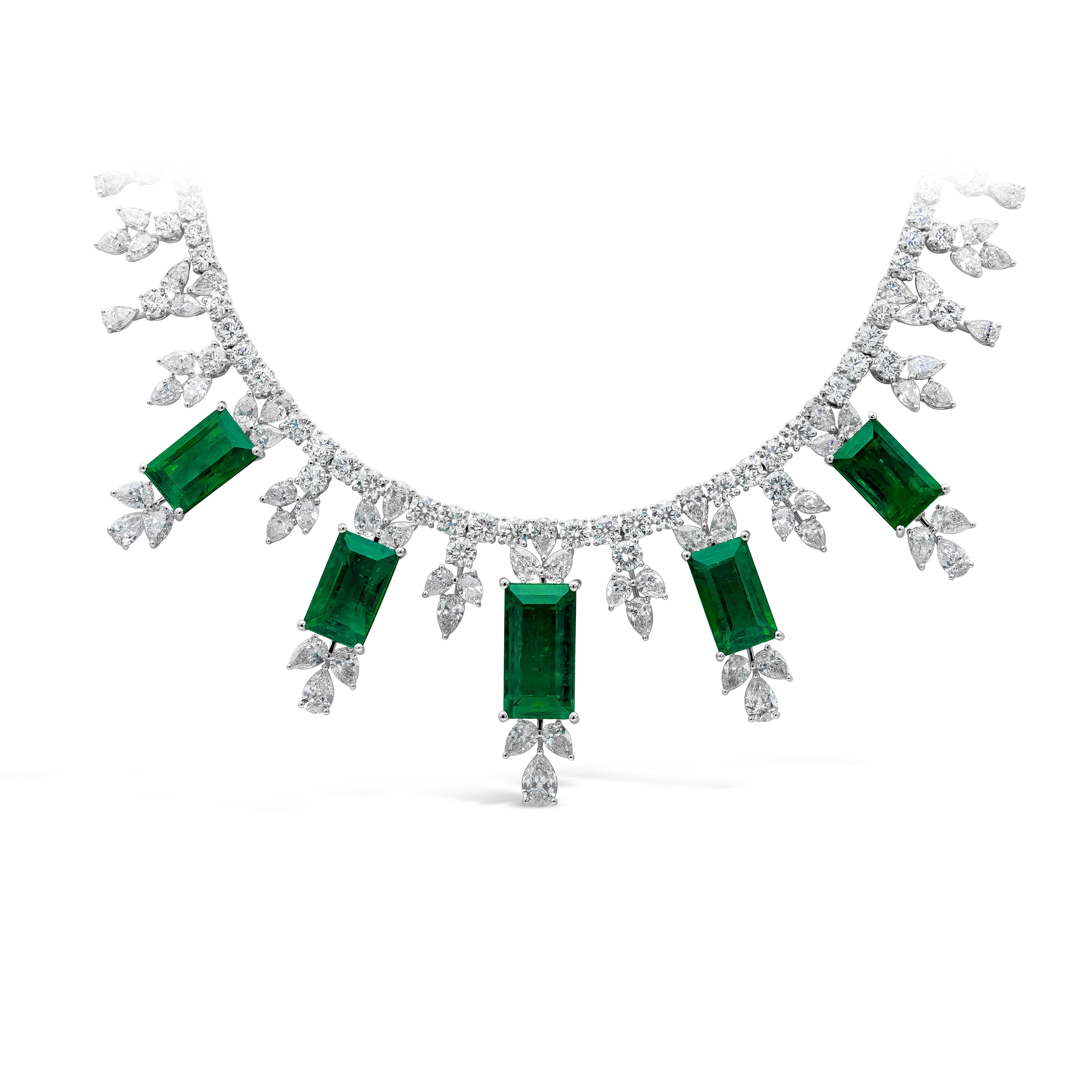 Women's Roman Malakov 95.76 Carat Total Colombian Emerald & Diamond Necklace For Sale