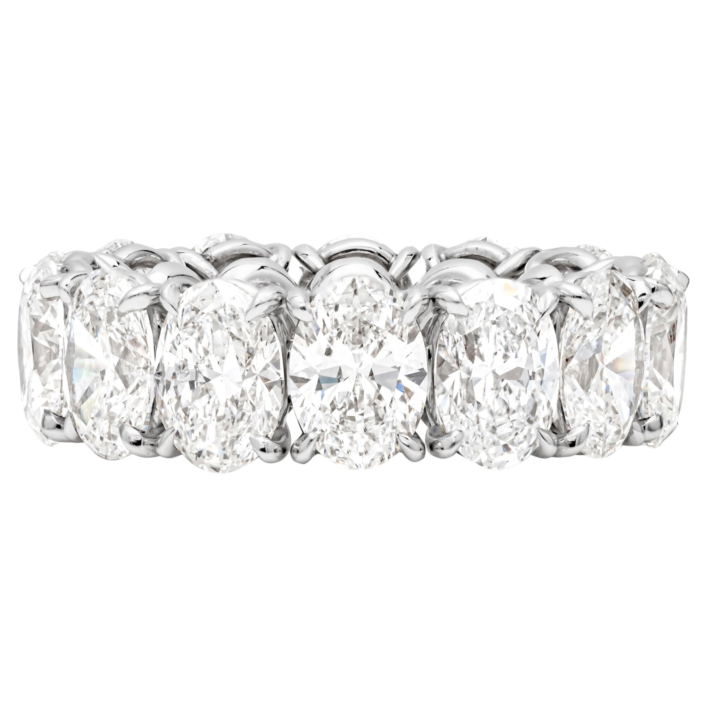 Anillo de boda de eternidad con diamante de talla oval certificada por GIA de 10.25 quilates totales