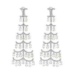 21.17 Carats Total Briolette Cut Sapphire and Round Diamond Chandelier Earrings