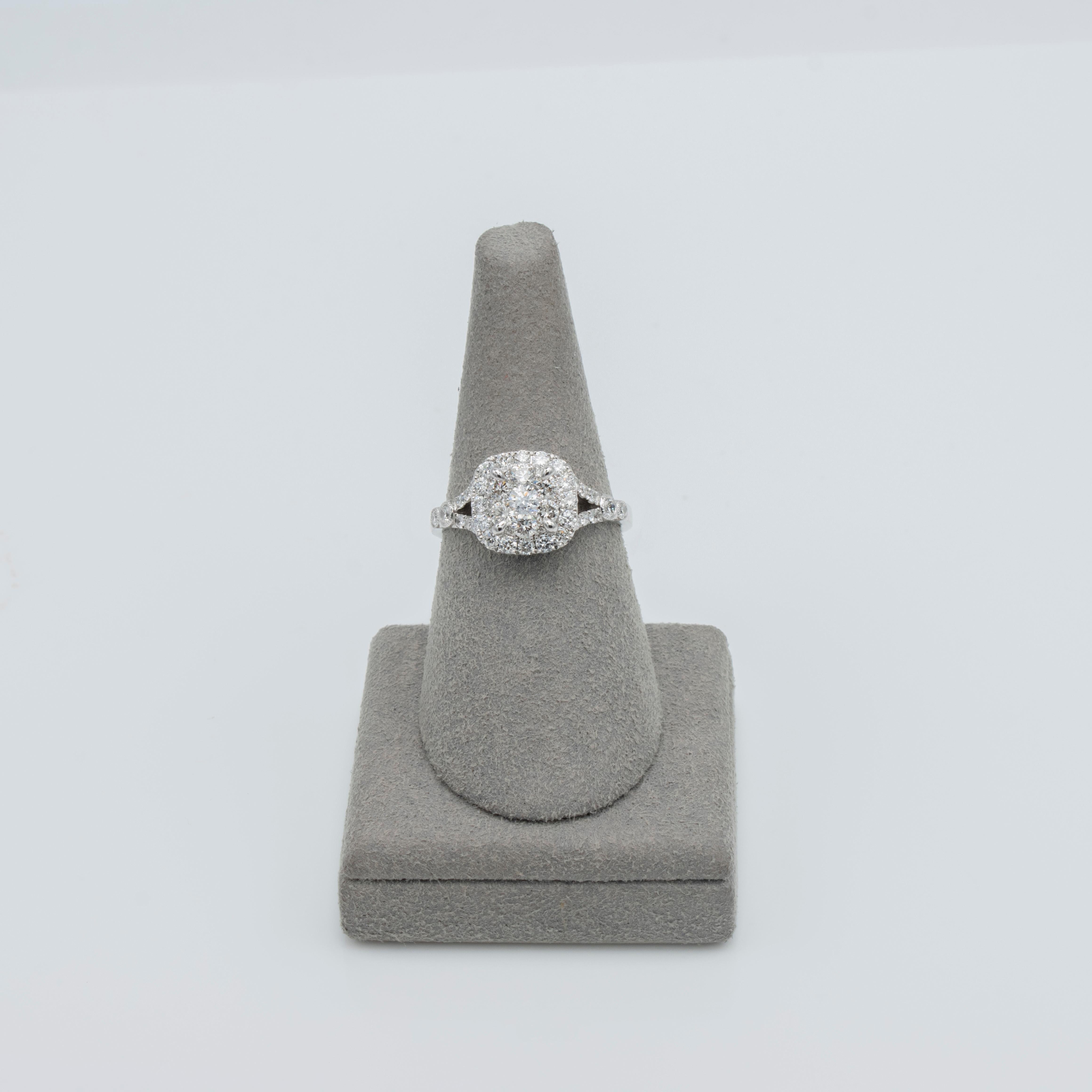 0.88 Carats Total Round Cluster Diamond Cushion Shape Halo Engagement Ring en vente 3