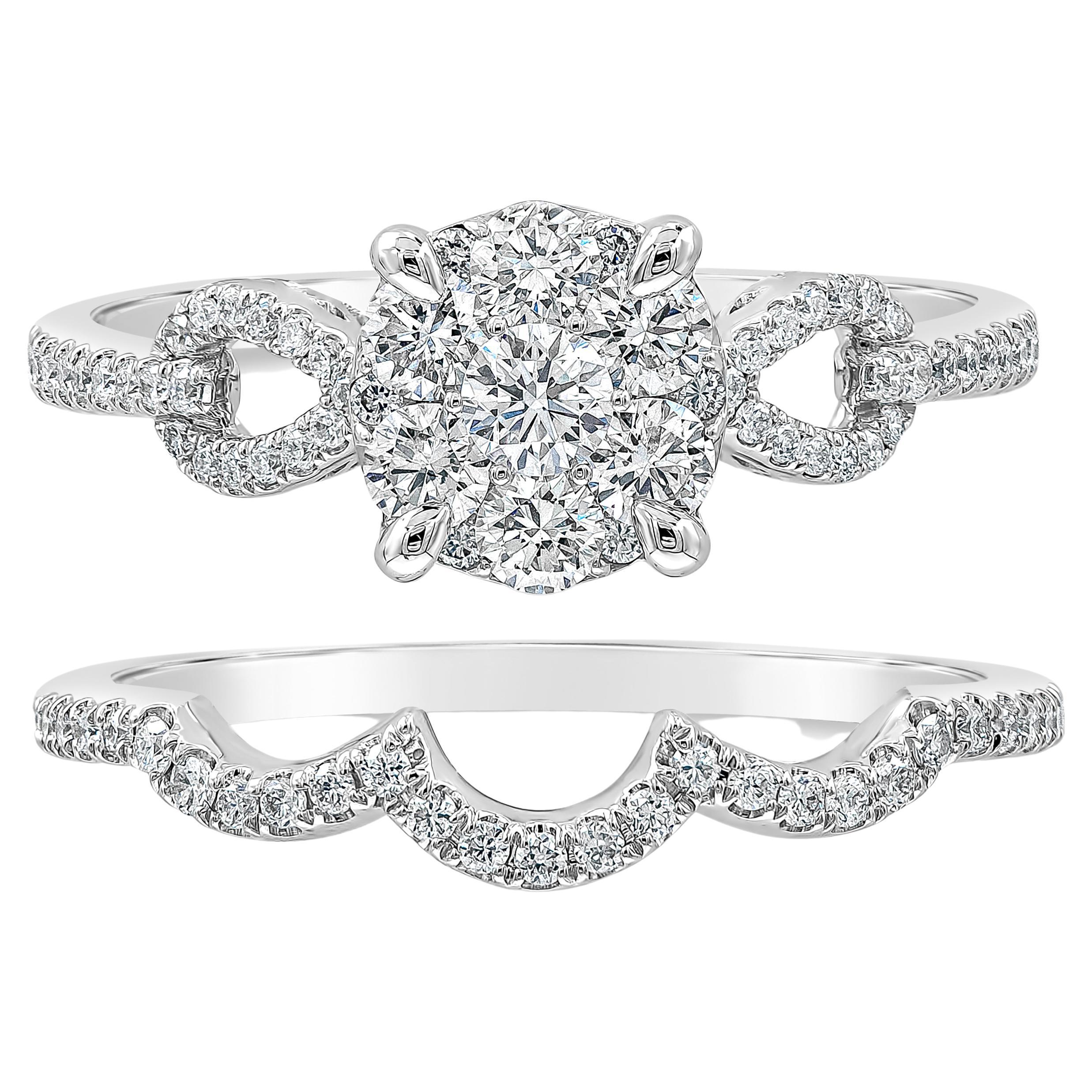 0.68 Carats Total Cluster Diamond Halo Engagement Ring and Wedding Band Set en vente