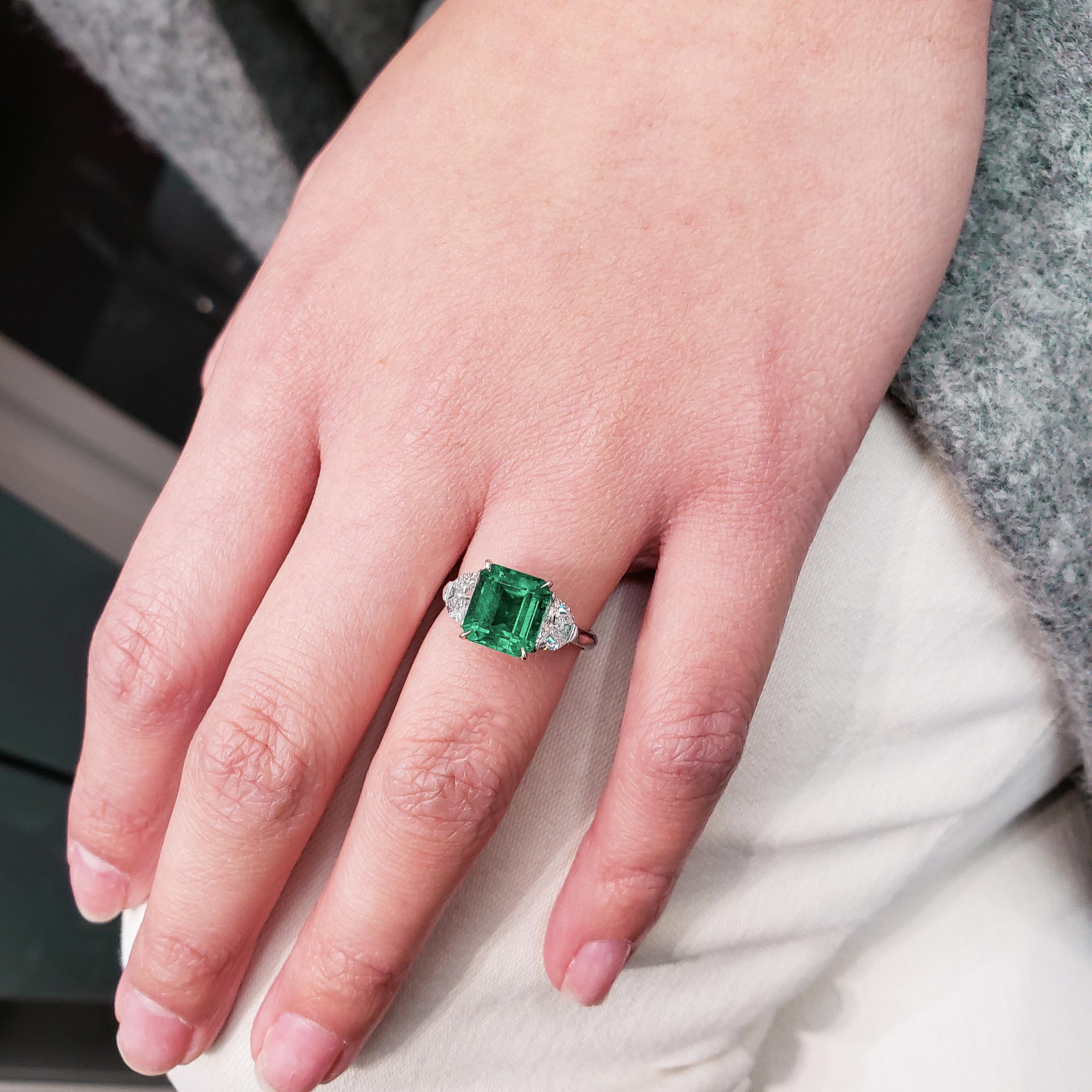 Emerald Cut 2.77 Carat Colombian Green Emerald and Diamond Three-Stone Engagement Ring For Sale