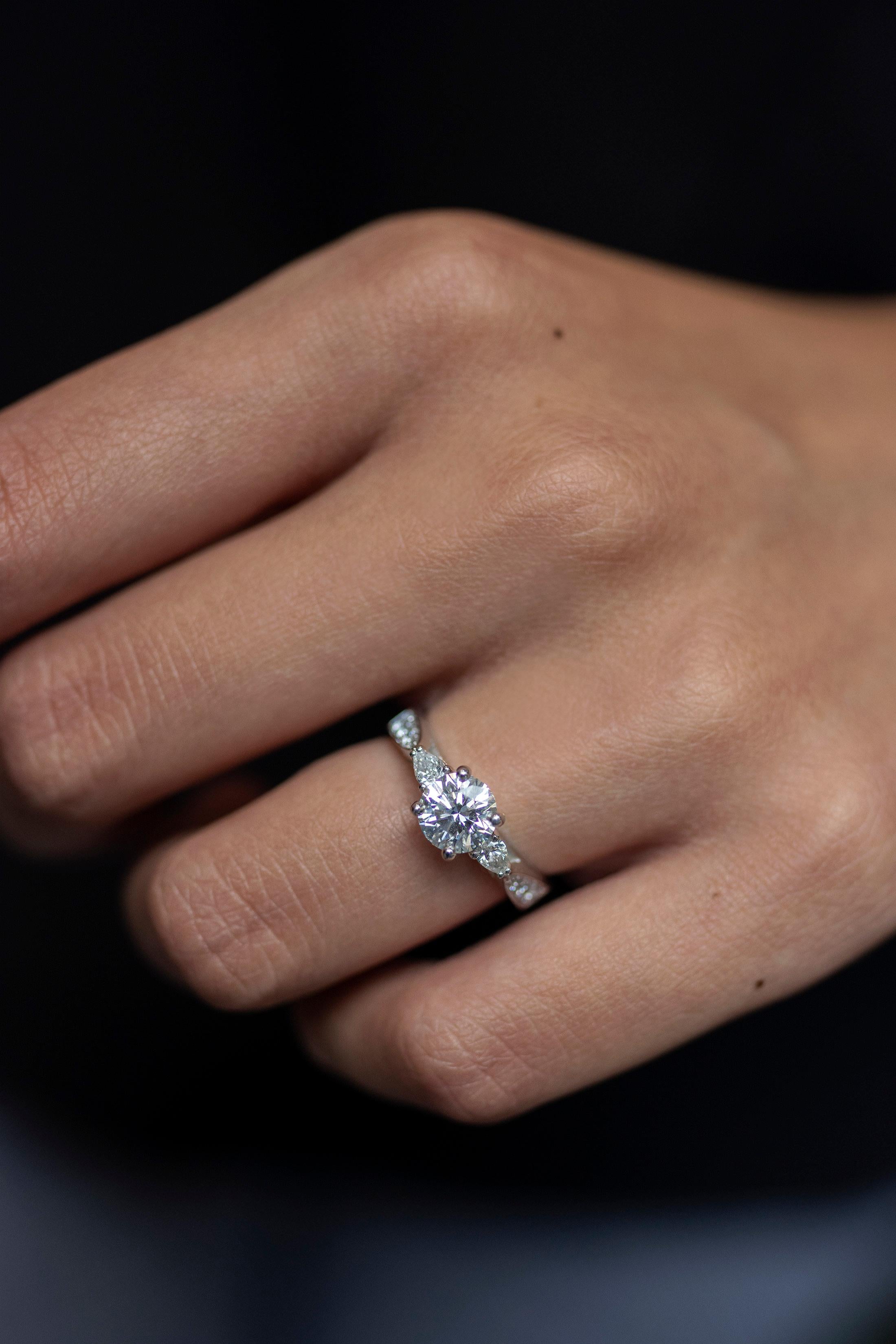 Modern Roman Malakov GIA Certified 1.00 Carat Round Diamond Three-Stone Engagement Ring For Sale