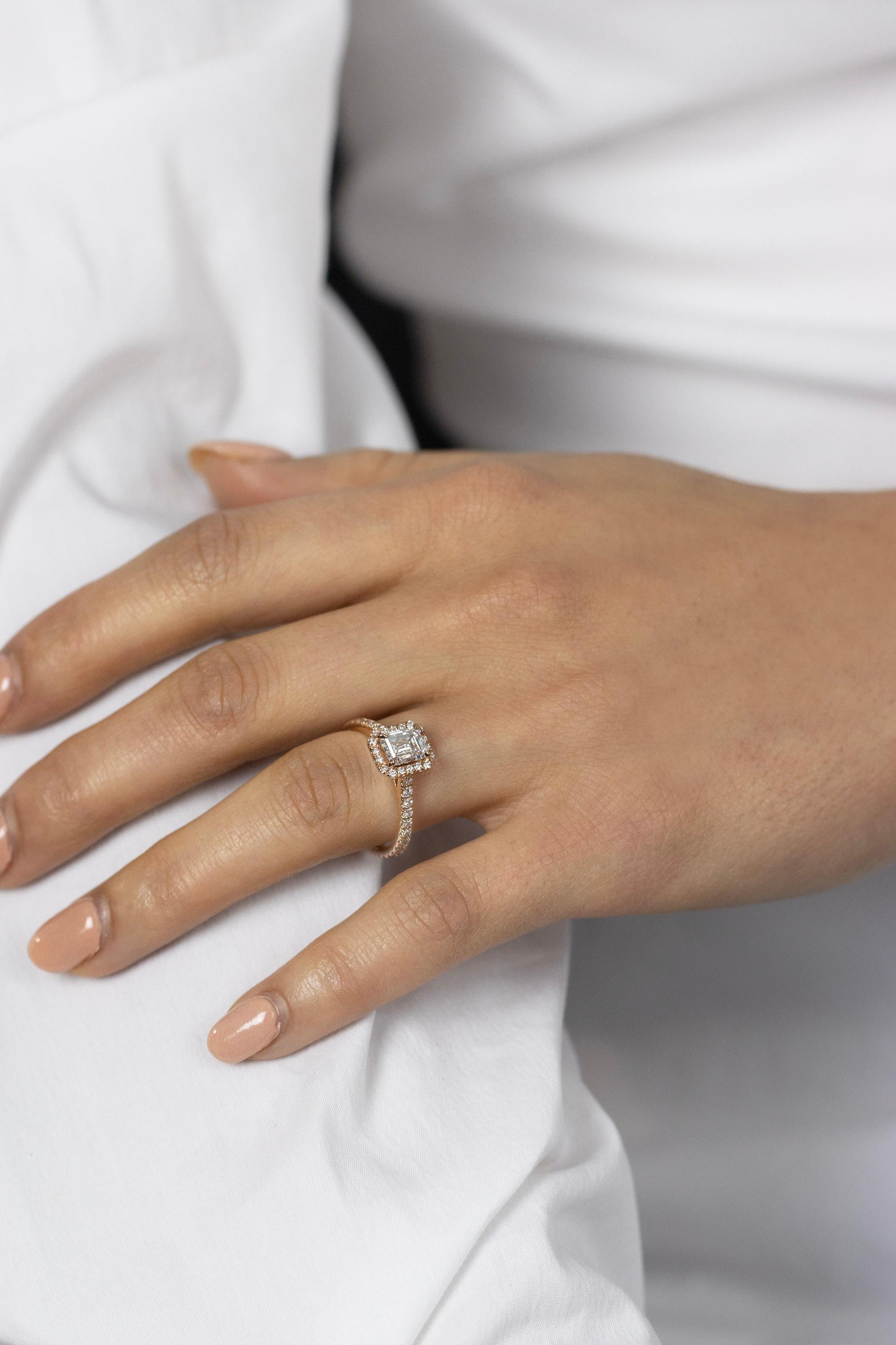 Roman Malakov GIA Certified 1.01 Carats Emerald Cut Diamond Halo Engagement Ring For Sale 1