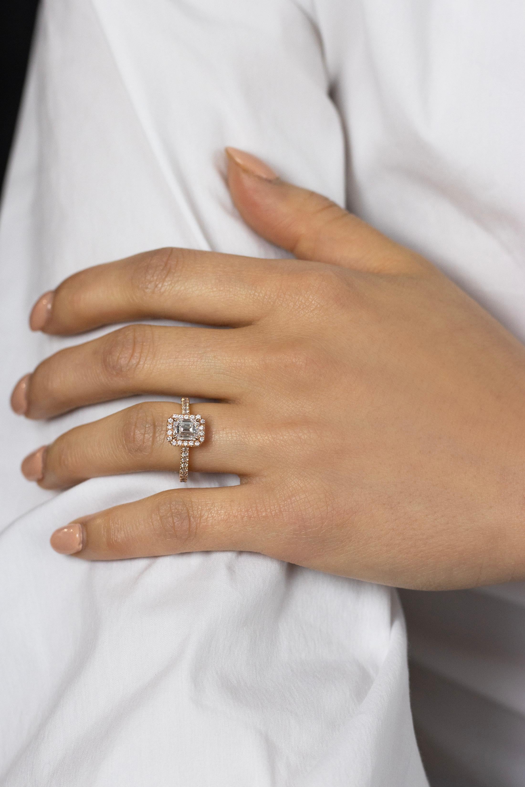 Roman Malakov GIA Certified 1.01 Carats Emerald Cut Diamond Halo Engagement Ring For Sale 2