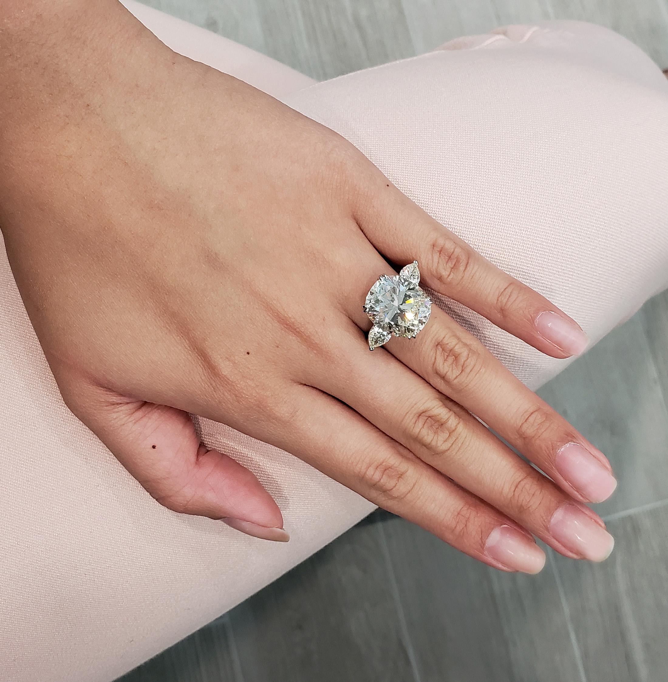 Women's Roman Malakov GIA Certified 13.23 Carat Cushion Cut Diamond Three-Stone Ring For Sale