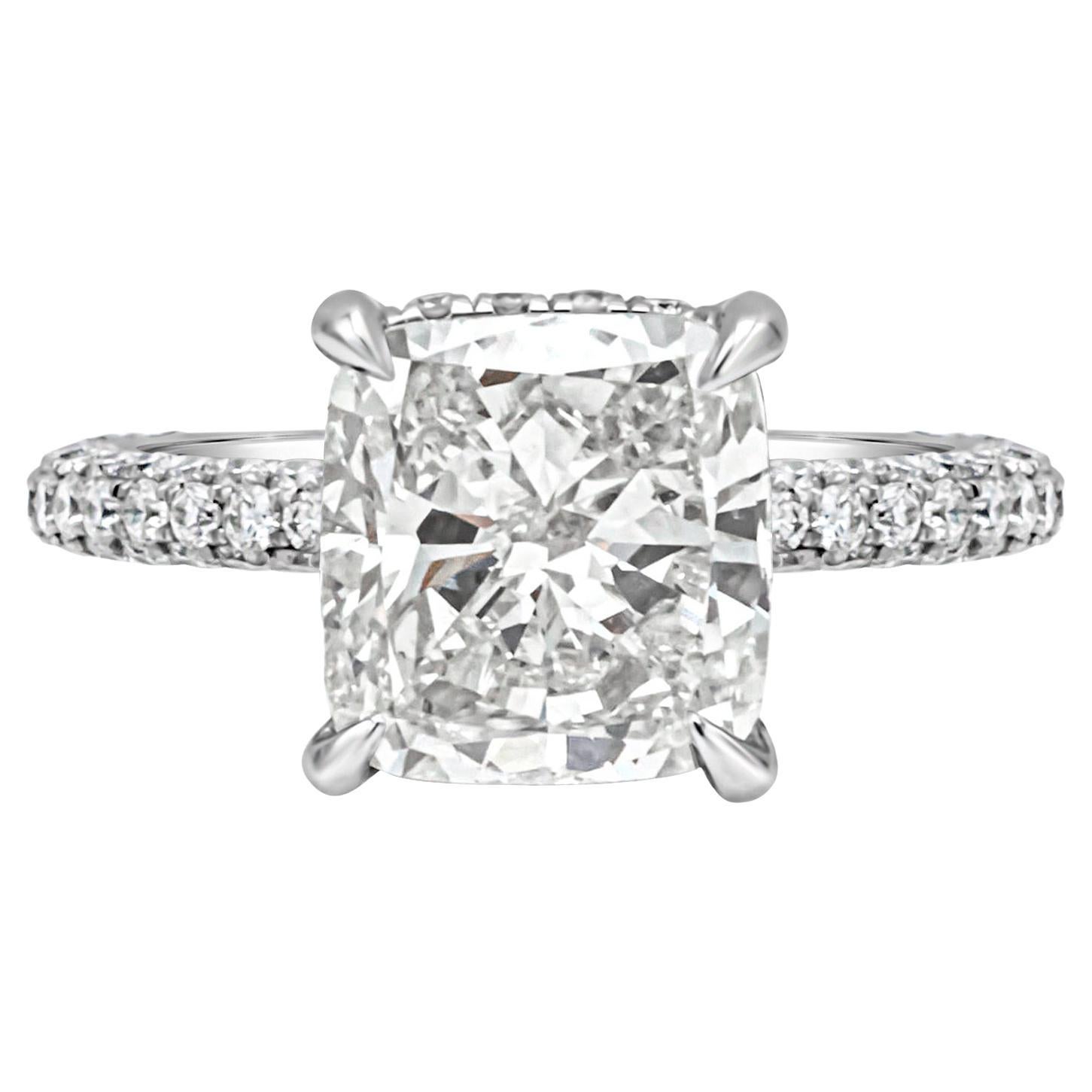 Roman Malakov GIA Certified 3.01 Carats Cushion Cut Diamond Pavé Engagement Ring For Sale