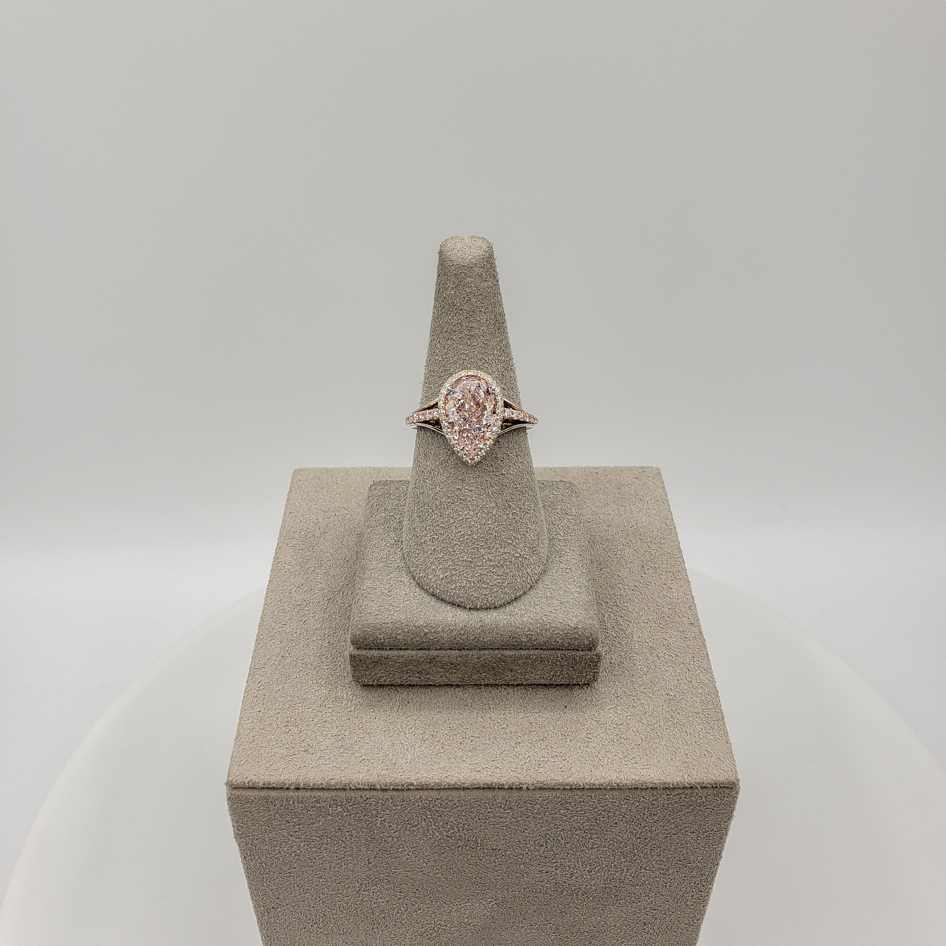 Contemporary Roman Malakov GIA Certified 3.04 Carat Pear Shape Pink Diamond Halo Ring