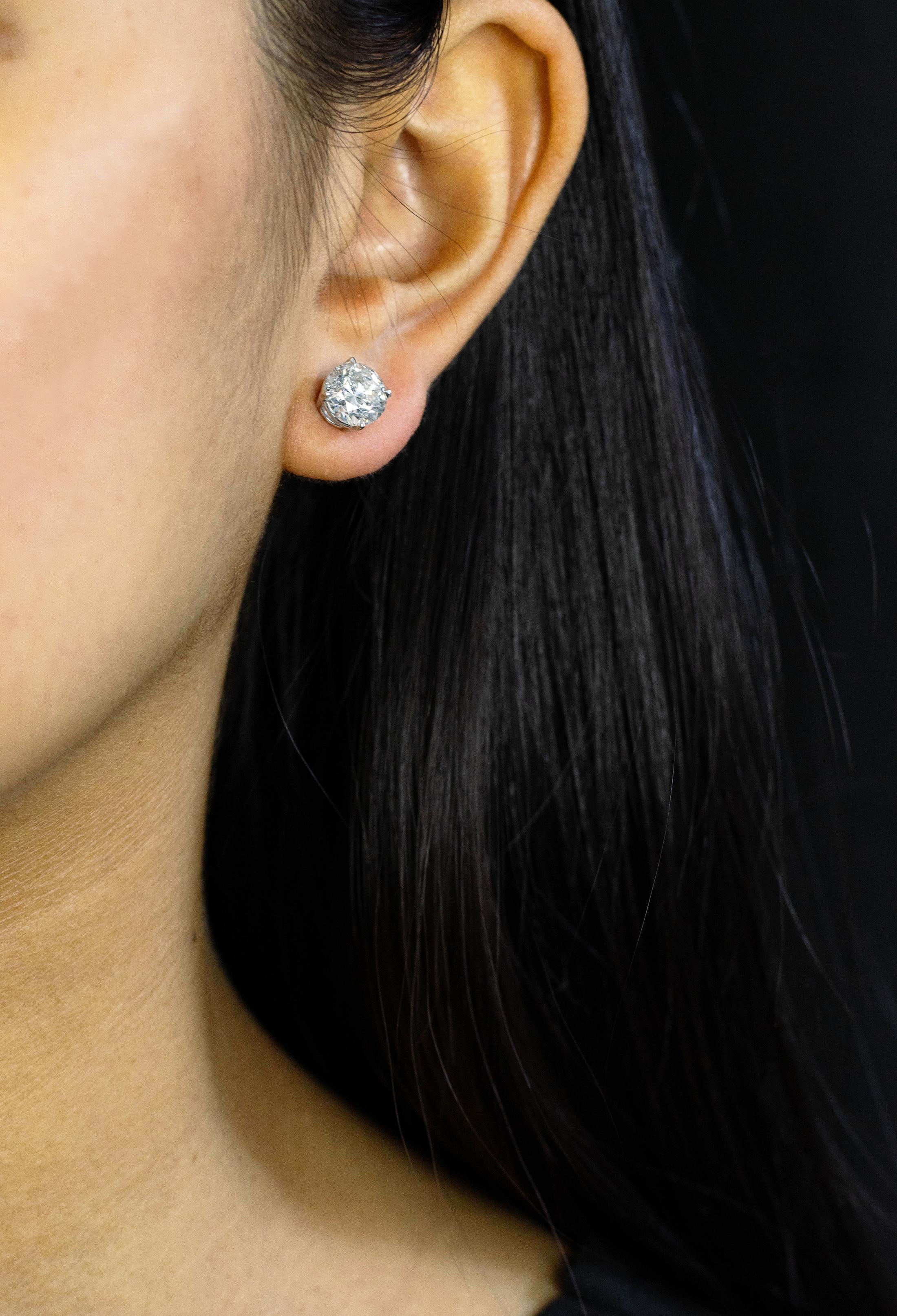 Women's GIA Certified 4.02 Carats Total Brilliant Round Cut Diamond Stud Earrings