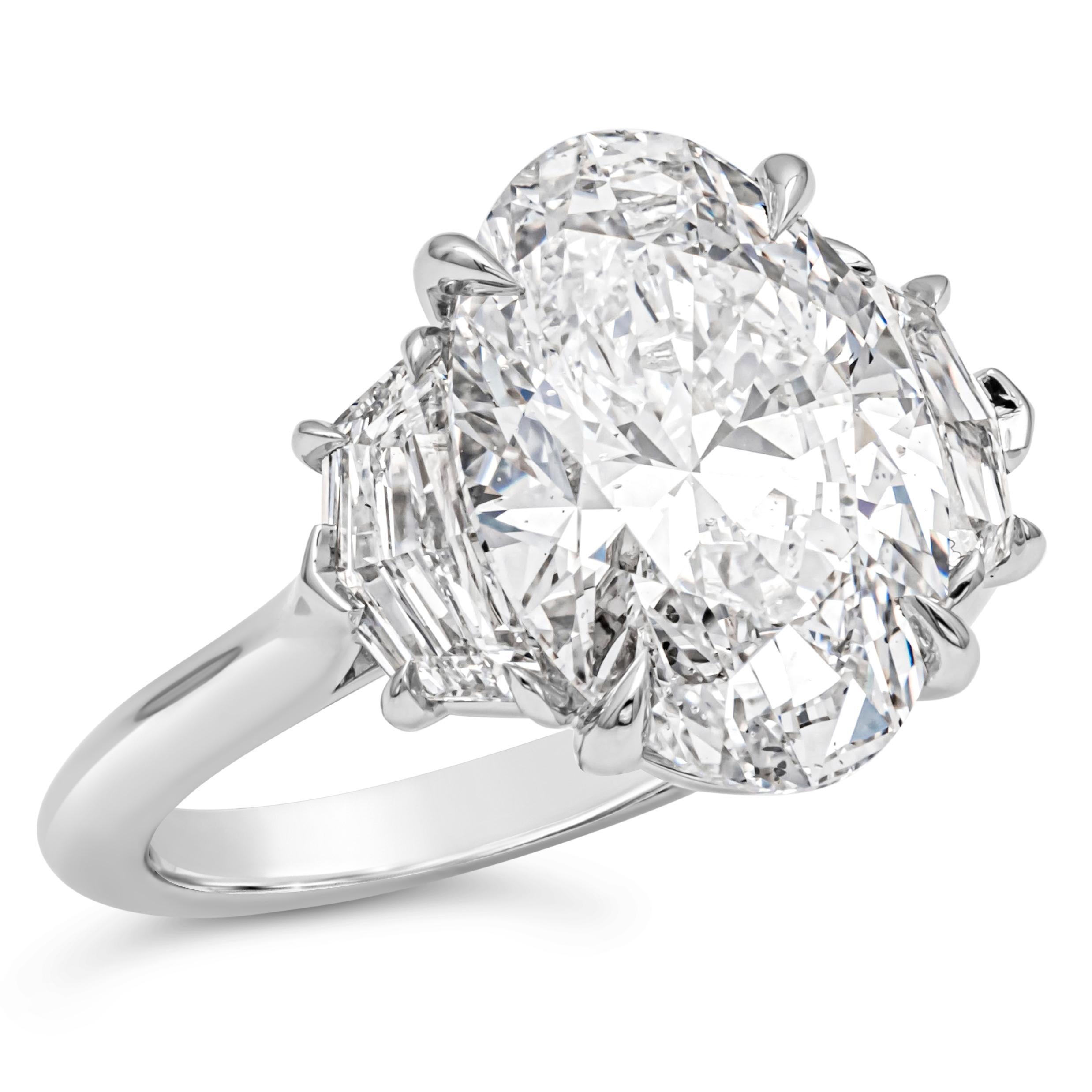 Women's Roman Malakov GIA Certified 5.11 Carats Oval Cut Diamond Three-Stone Ring For Sale
