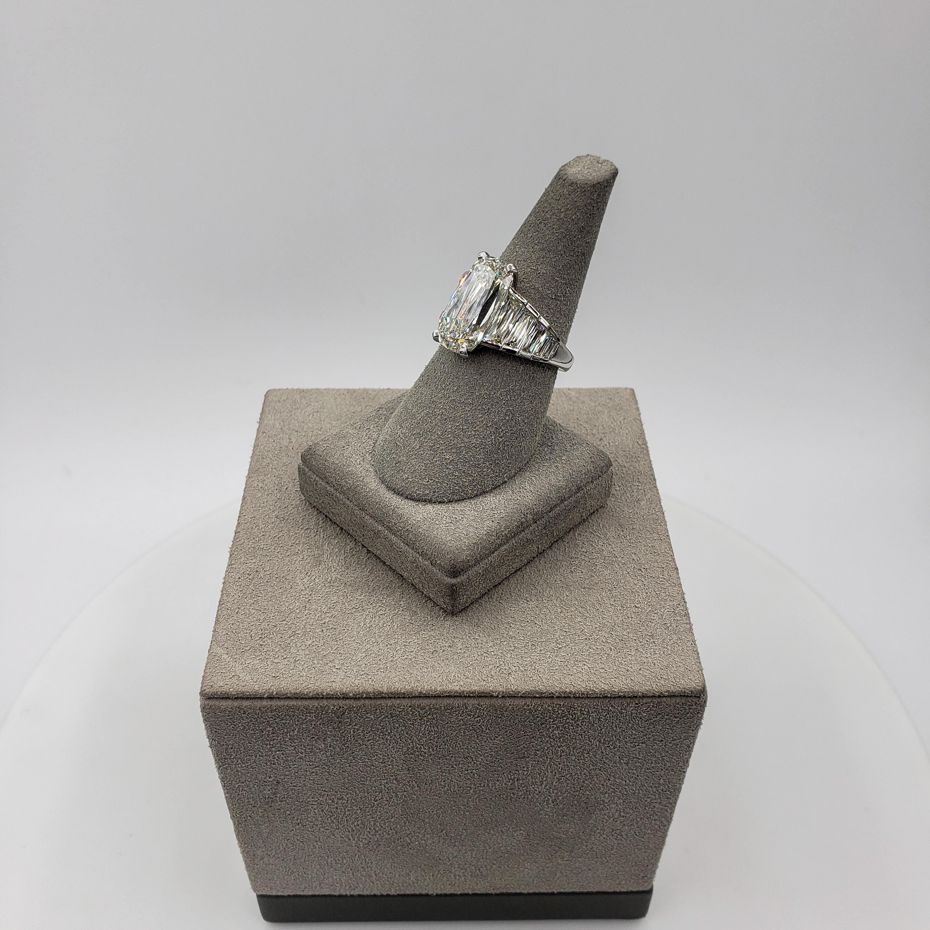 Roman Malakov GIA Certified 5.60 Carat Elongated Cushion Diamond Engagement Ring For Sale 1