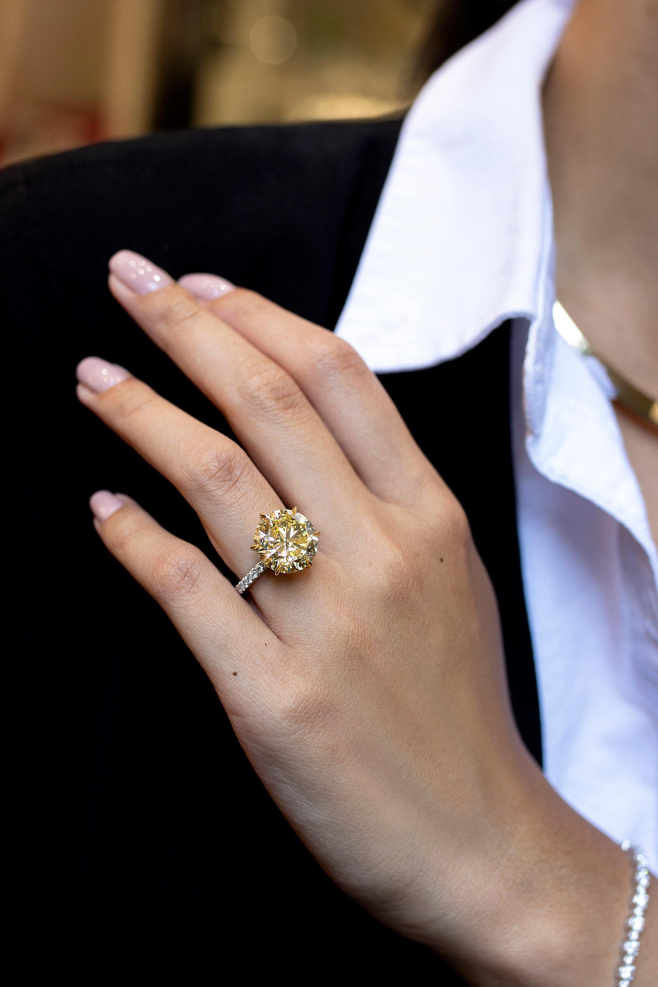 round yellow diamond engagement rings