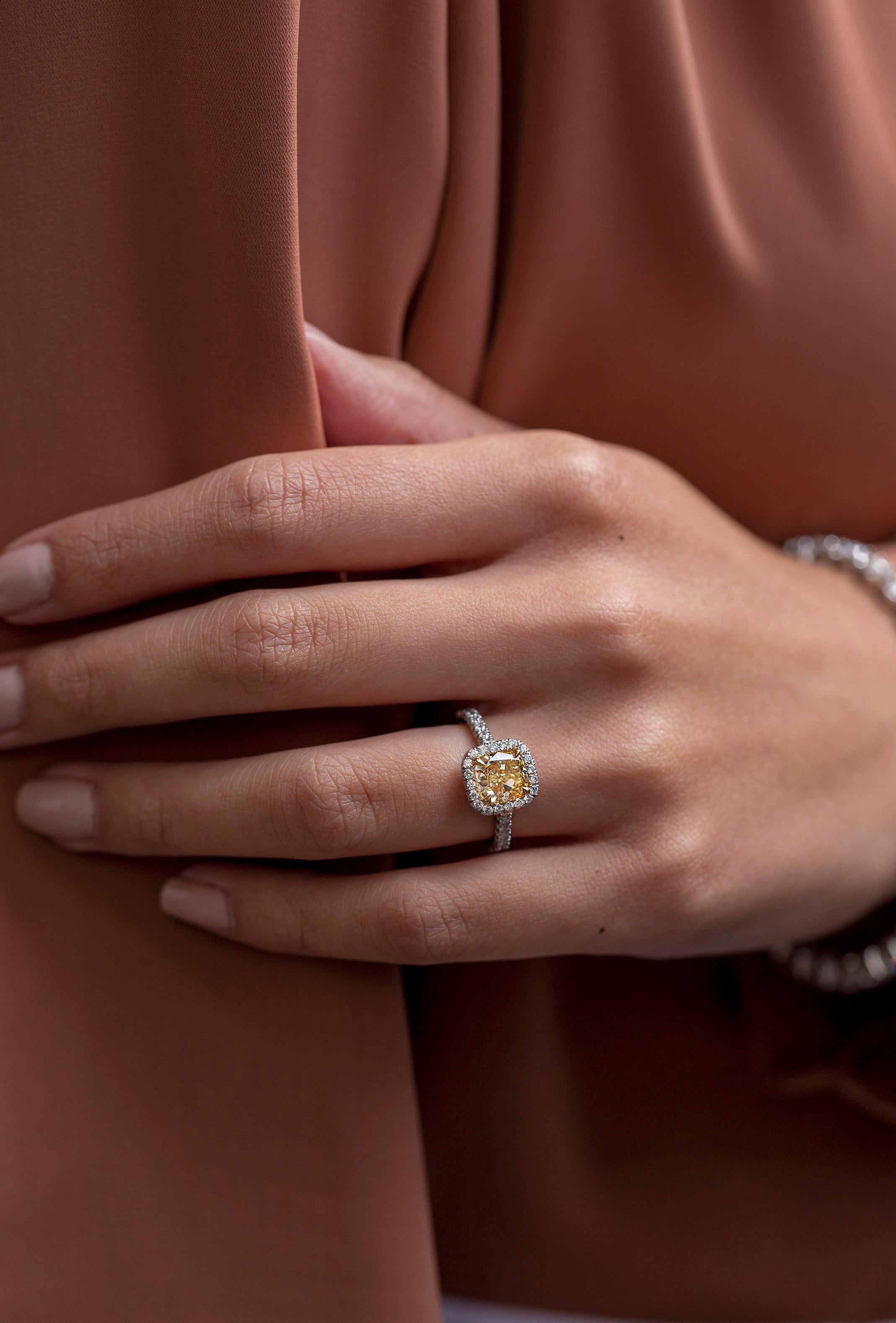 fancy light yellow diamond engagement ring