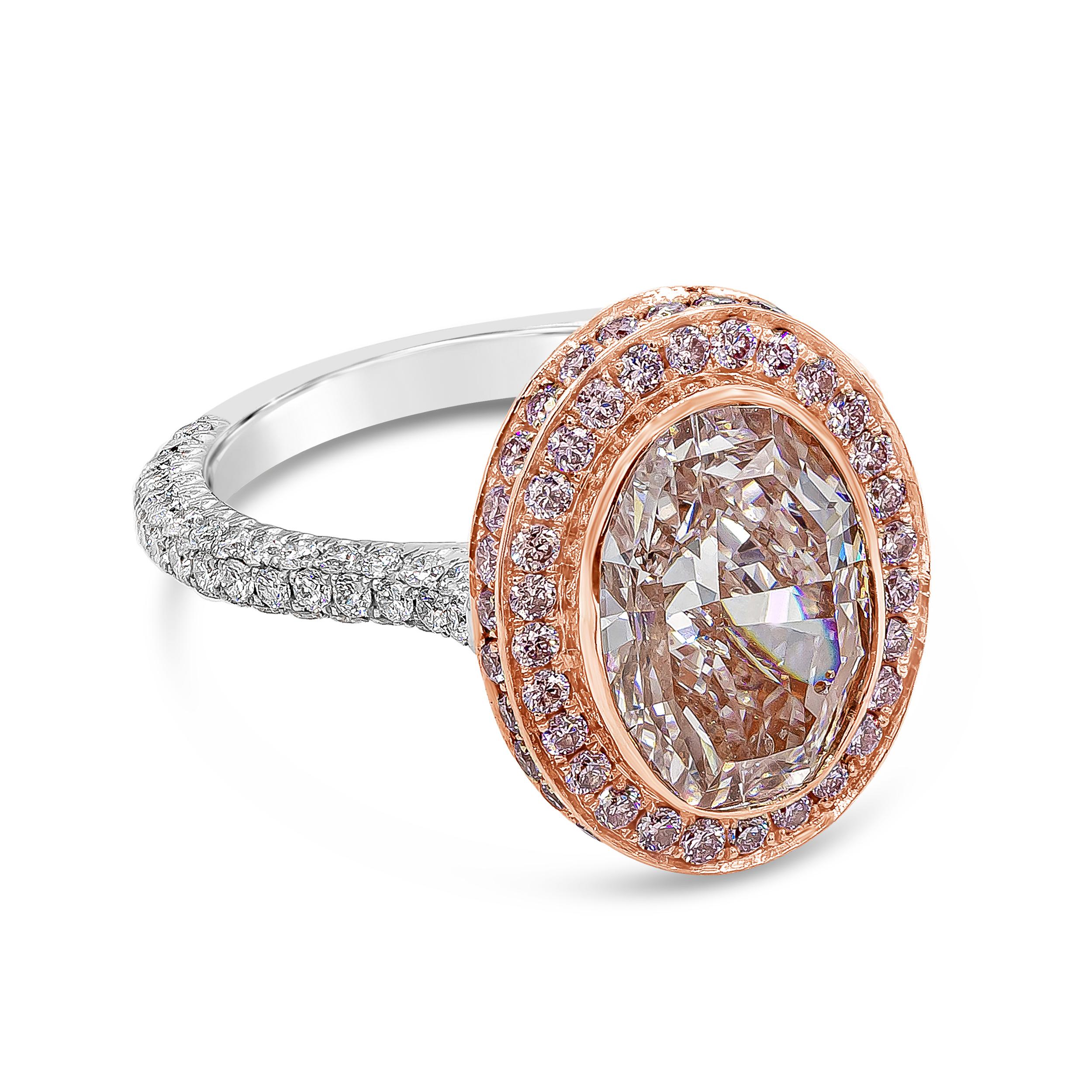 Ein wunderschöner rosafarbener Verlobungsring mit einem oval geschliffenen rosafarbenen Diamanten von 3,66 Karat, der vom GIA als 