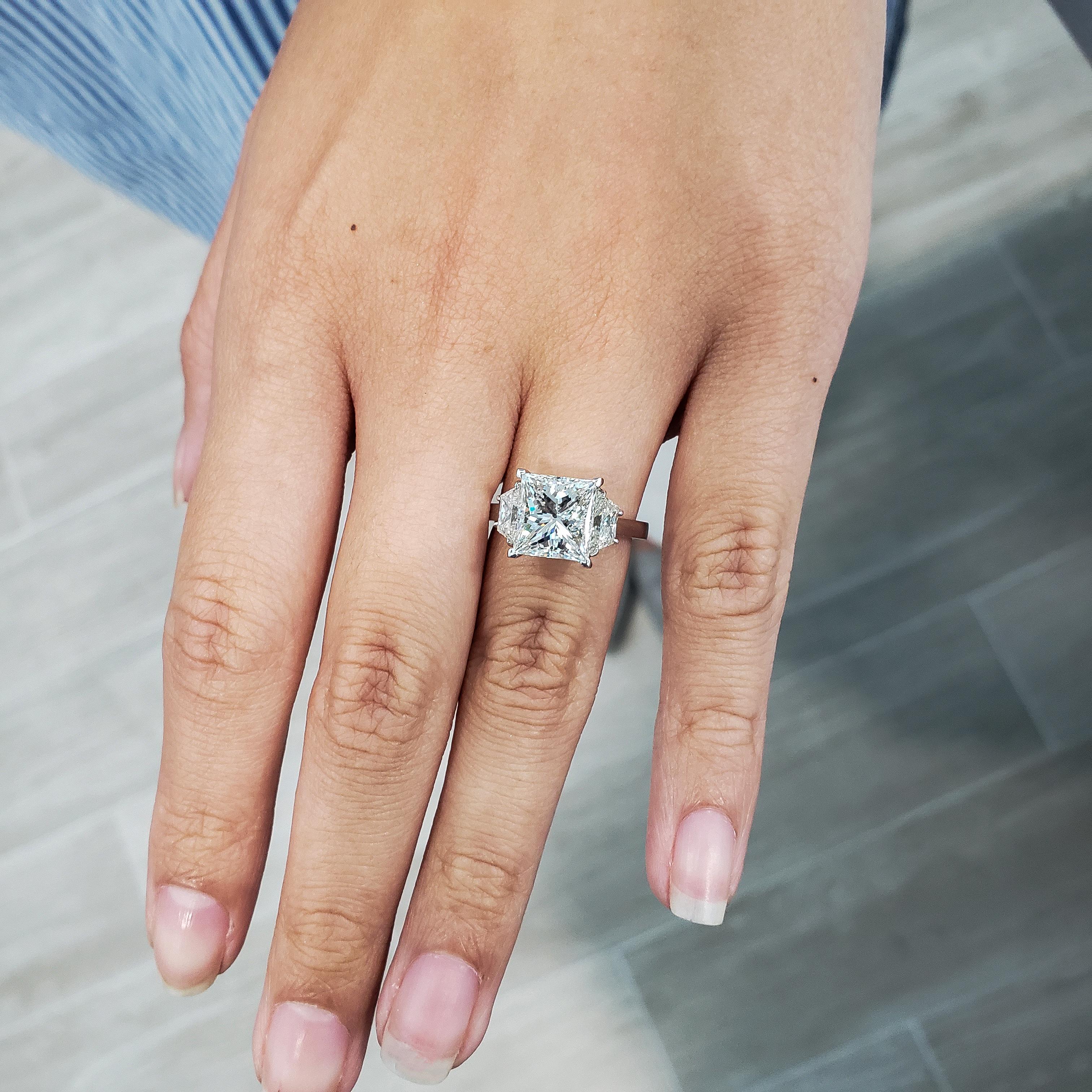 Women's or Men's Roman Malakov, GIA Certified Princess Cut Diamond Three-Stone Engagement Ring For Sale