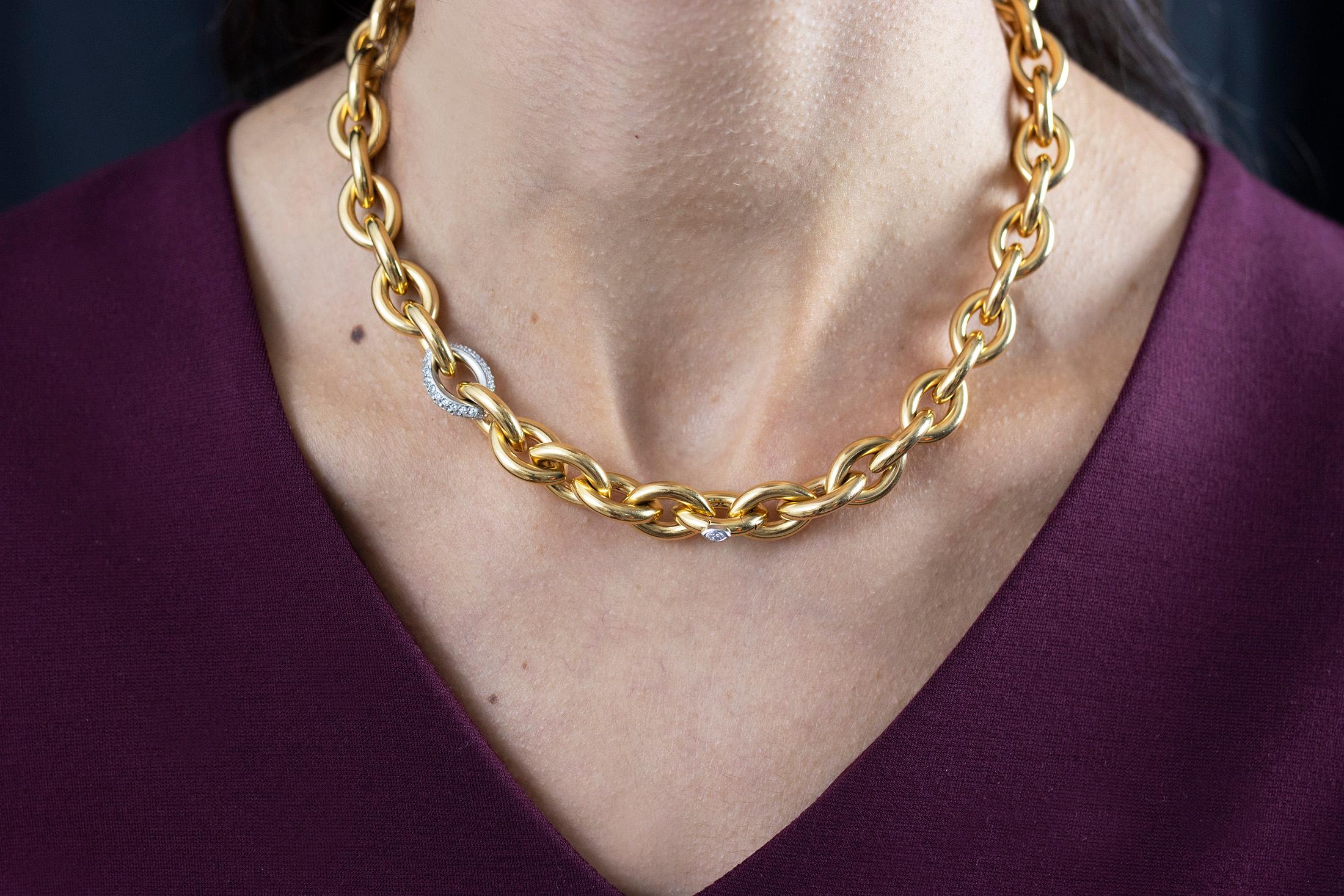 Round Cut Isabelle Fa Signed 18K Yellow Gold Chain Necklace For Sale