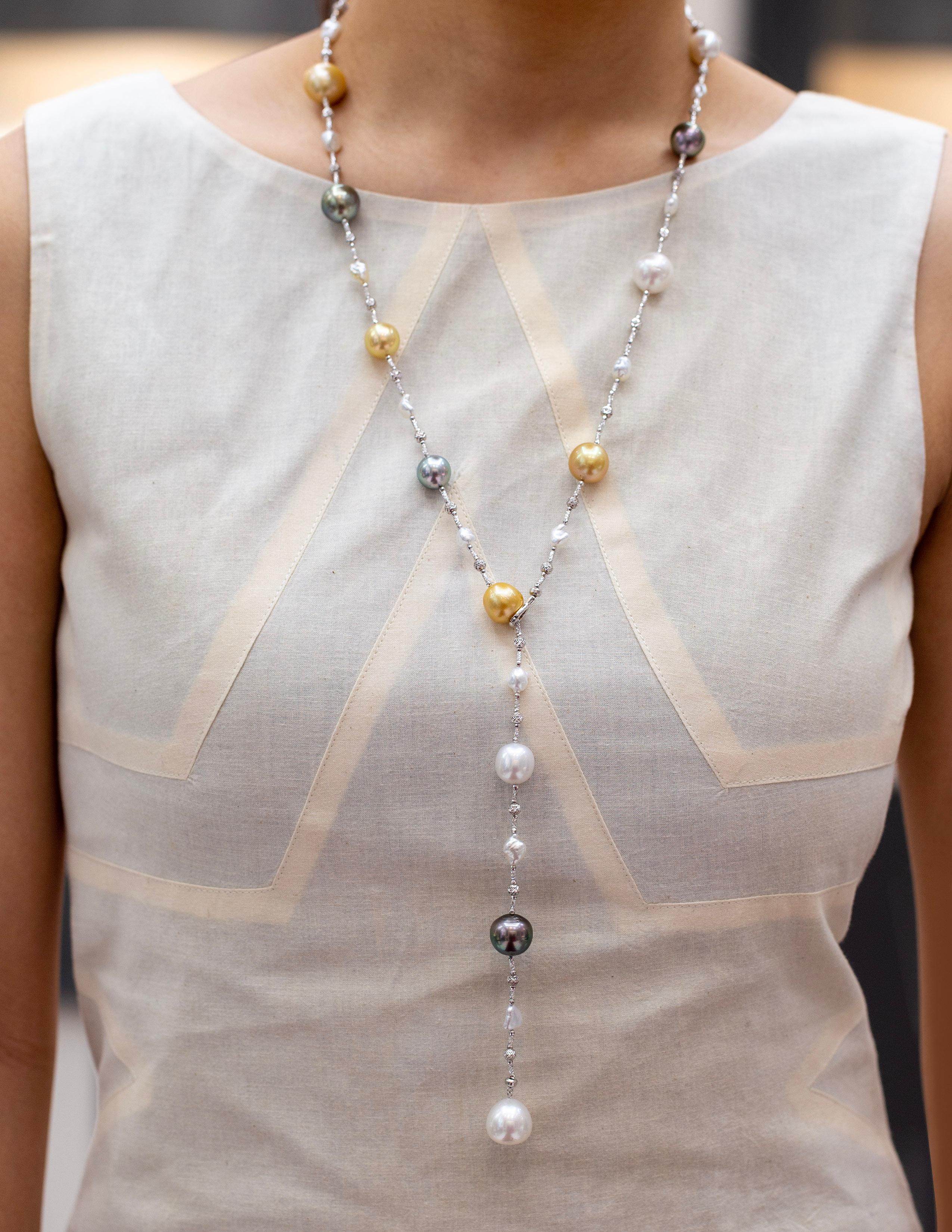 Roman Malakov Mehrfarbige Halskette aus Südsee- und Tahiti-Perlen (Gemischter Schliff) im Angebot