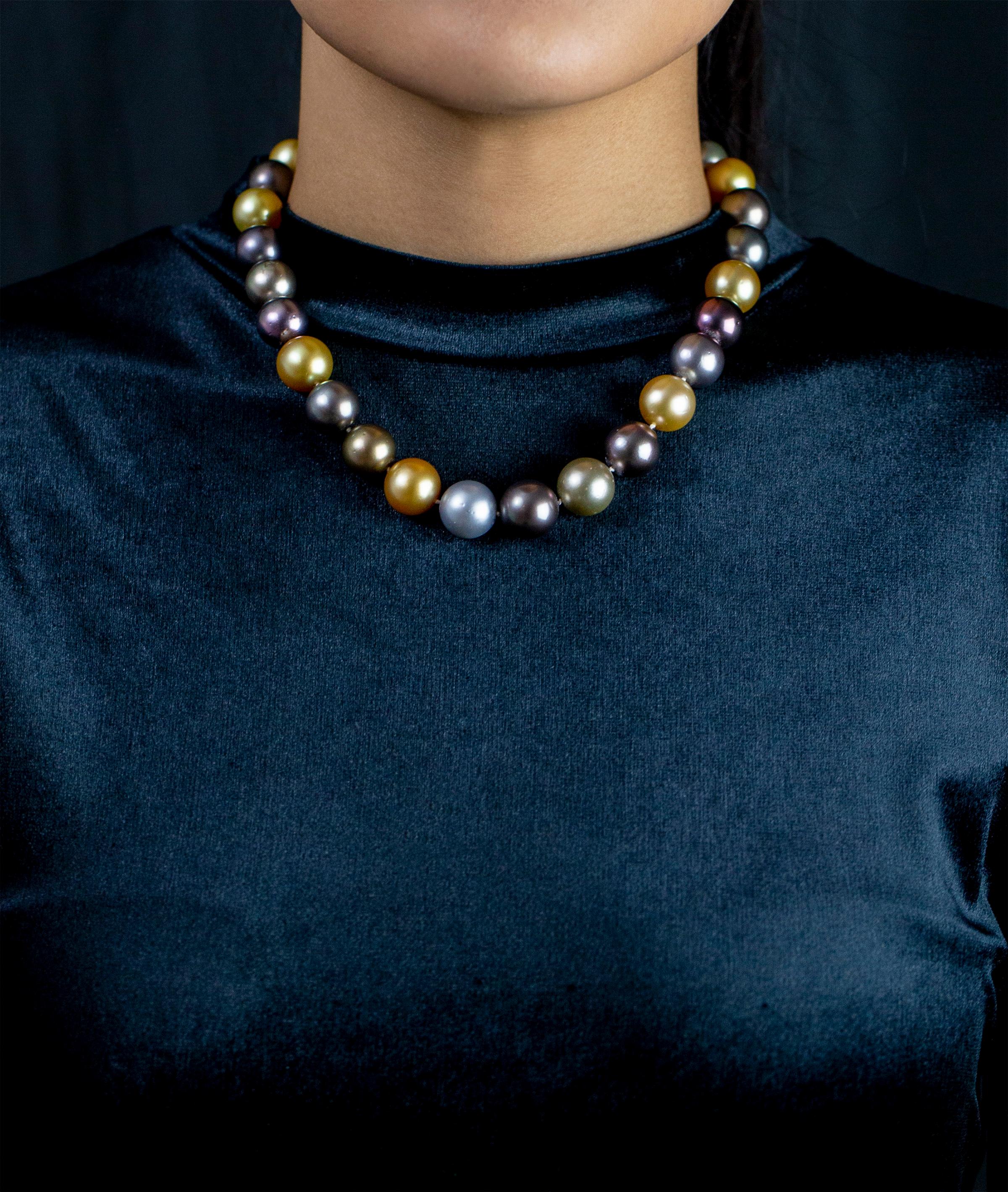 Roman Malakov Mehrfarbige Halskette aus Südsee- und Tahiti-Perlen im Zustand „Neu“ im Angebot in New York, NY