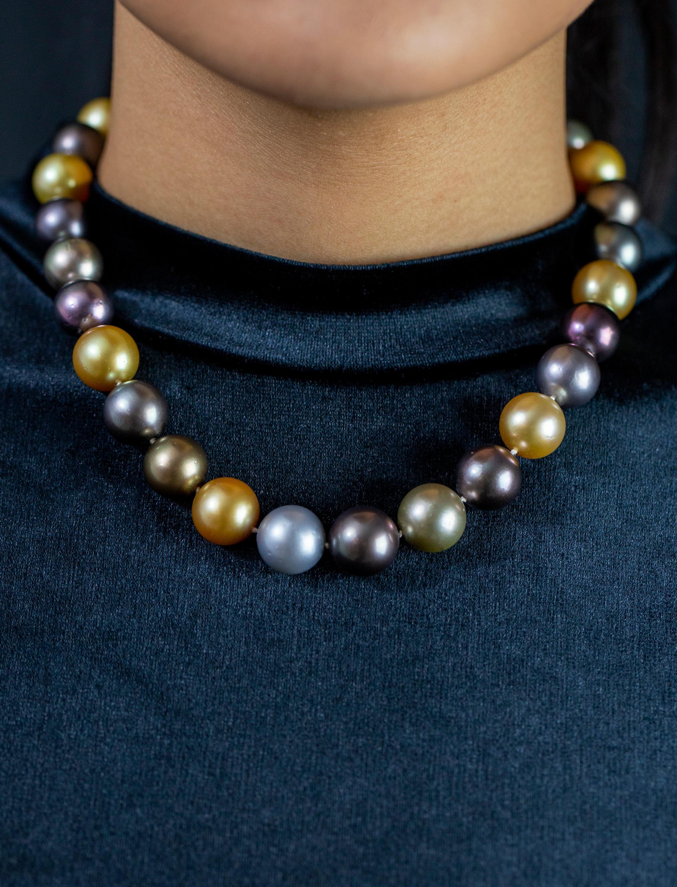 Contemporary Roman Malakov Multi-Color South Sea and Tahitian Pearl Necklace For Sale
