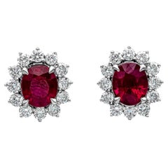 Roman Malakov, clous d'oreilles en diamants et rubis taille ovale de 2,09 carats