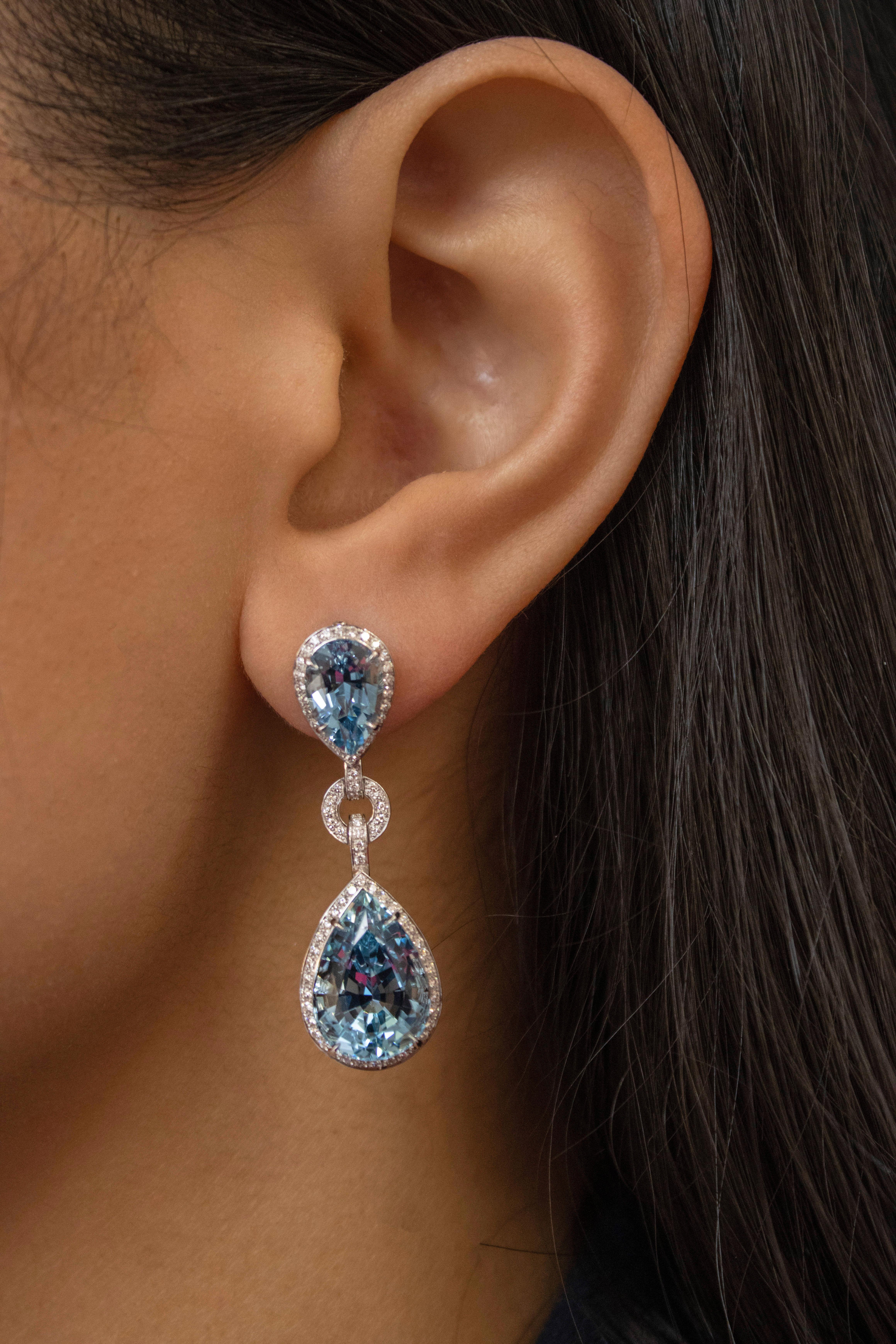 Contemporary Roman Malakov 15.69 Carat Pear Shape Aquamarine and Diamond Halo Dangle Earrings For Sale