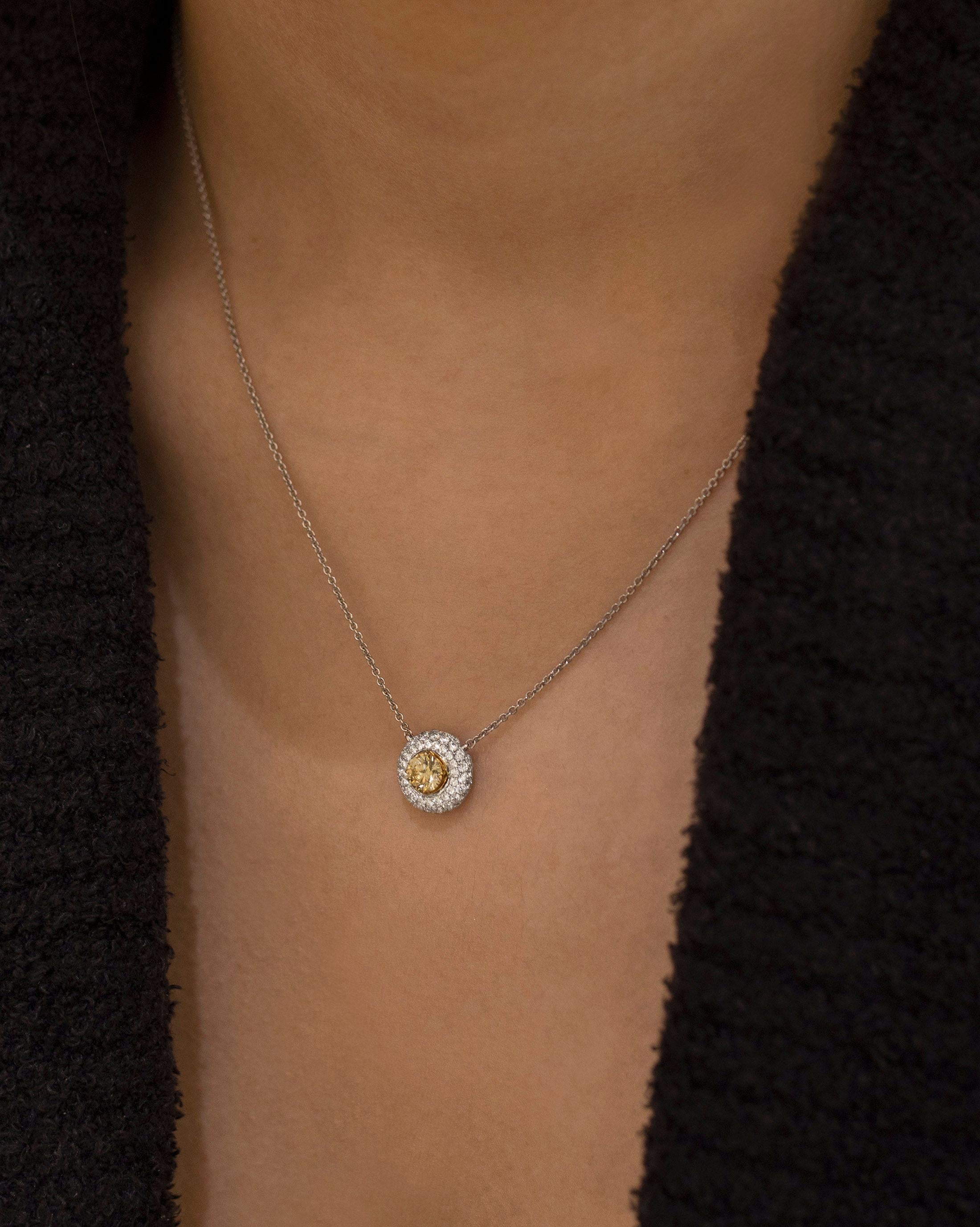 Women's Roman Malakov 0.42 Carats Round Fancy Yellow Diamond Halo Pendant Necklace For Sale