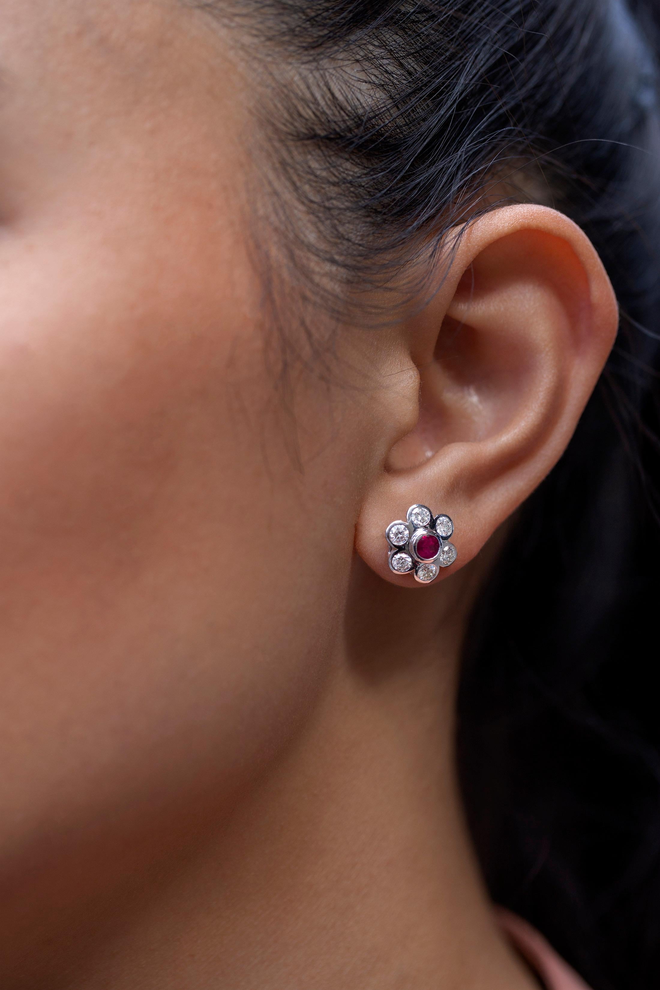 Contemporary Roman Malakov 2.07 Carats Total Ruby and Diamond Flower Earrings in White Gold For Sale