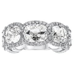 Roman Malakov Alianza de boda con halo de diamantes y siete piedras, talla cojín, 5,96 quilates