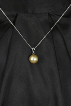 Roman Malakov 12 mm South Sea Pearl & Round Cut Diamond Pendant Necklace