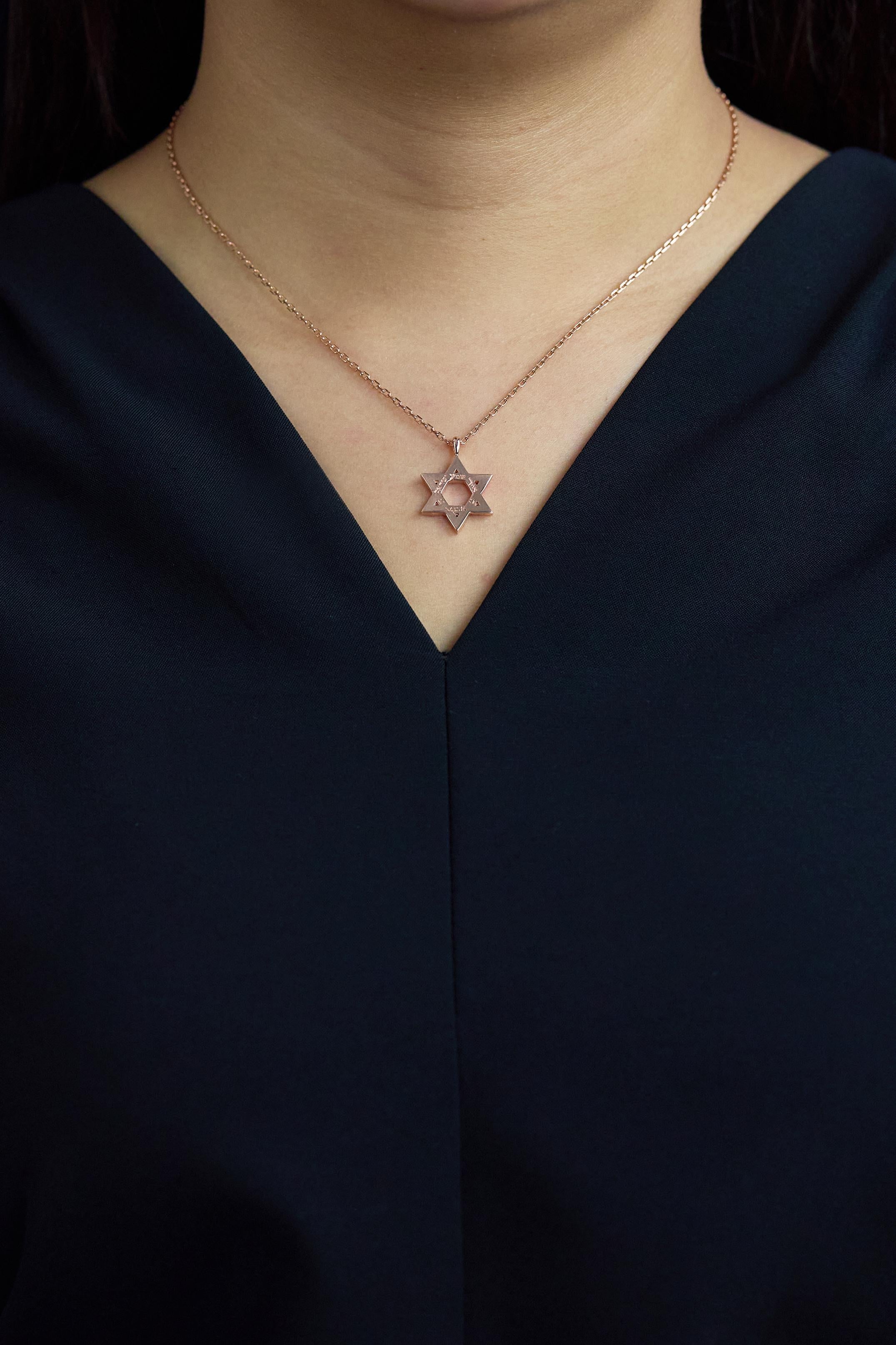Roman Malakov Star of David Pendant Necklace in Rose Gold In New Condition For Sale In New York, NY