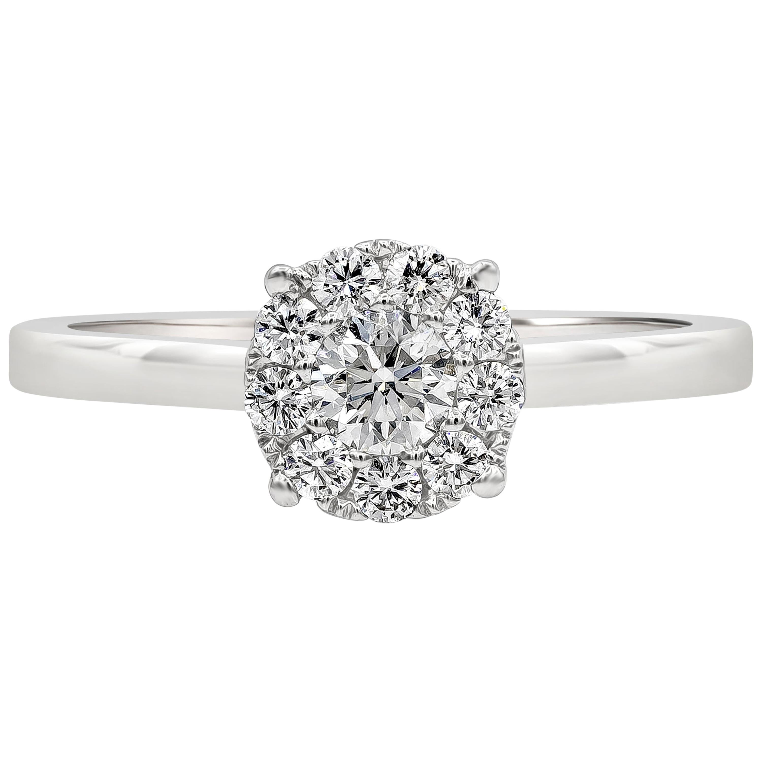 Bague de fiançailles solitaire en grappe de diamants ronds brillants de 0,45 carat au total en vente