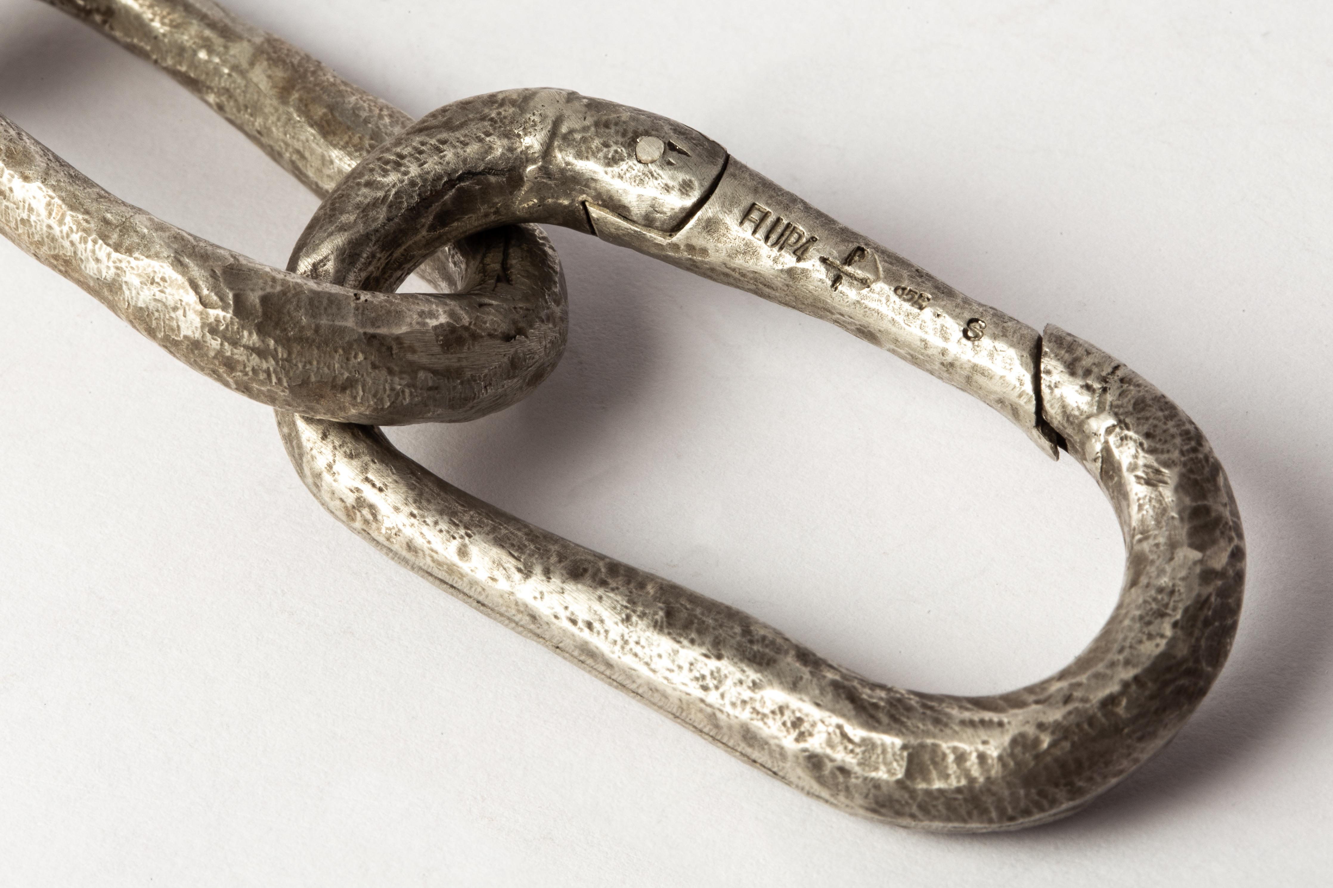 Roman Medium Link Bracelet w/ Medium Closed Link (Ruby Slab, DA+RUS) For Sale 1