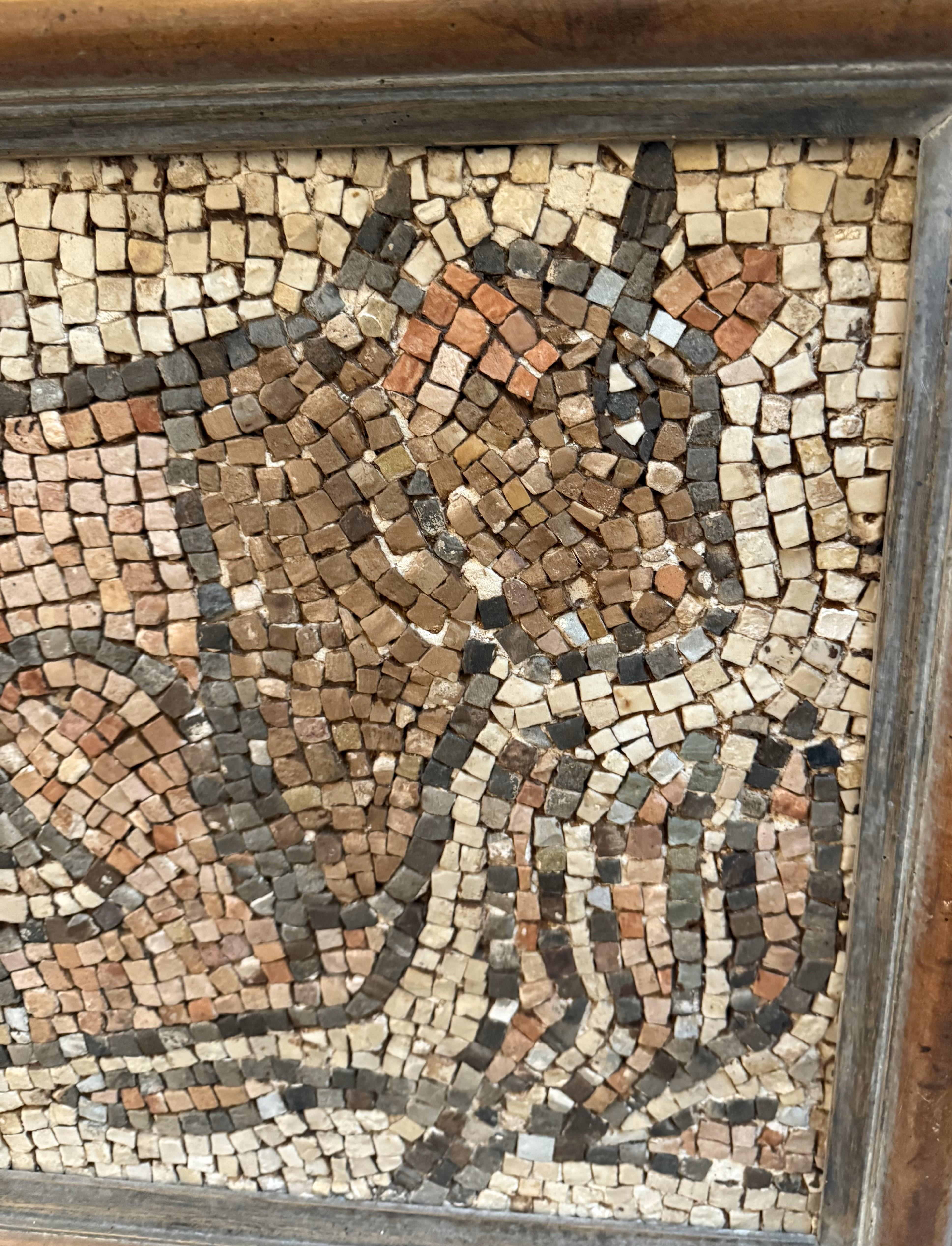 Micromosaico romano Retrato de un toro Romano clásico en venta