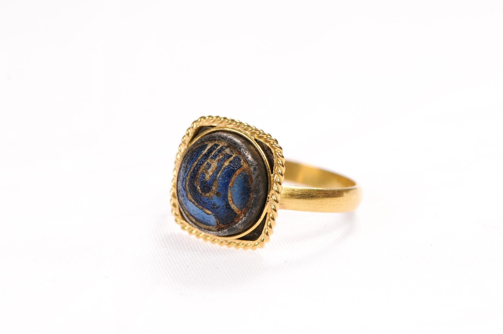 Bague Roman Mosaic Glass & 21k, Taille 8 en vente 7