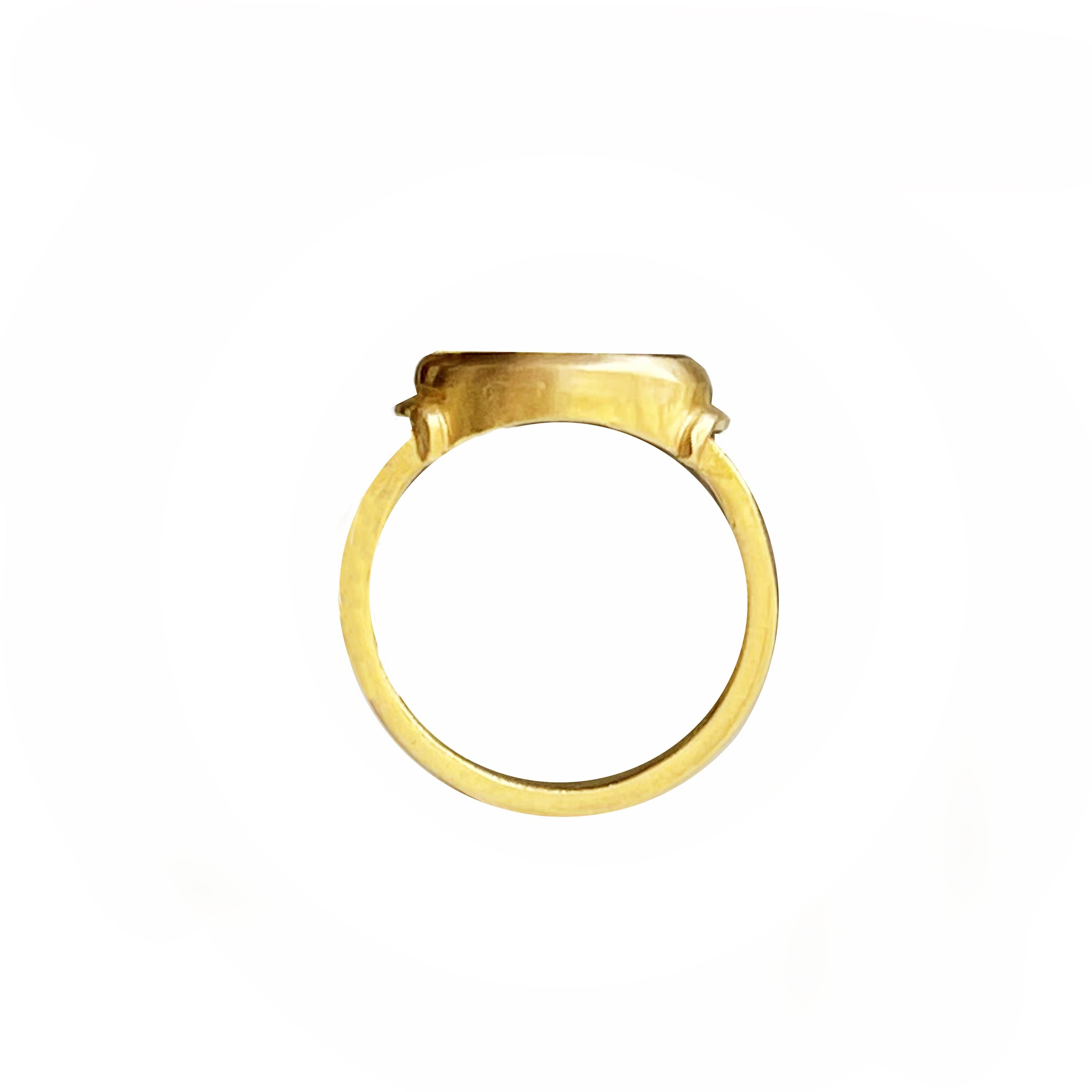 Classical Roman Roman Onyx Intaglio Gold Ring Depicting a Fortune with Horn of Plenty and Rudder