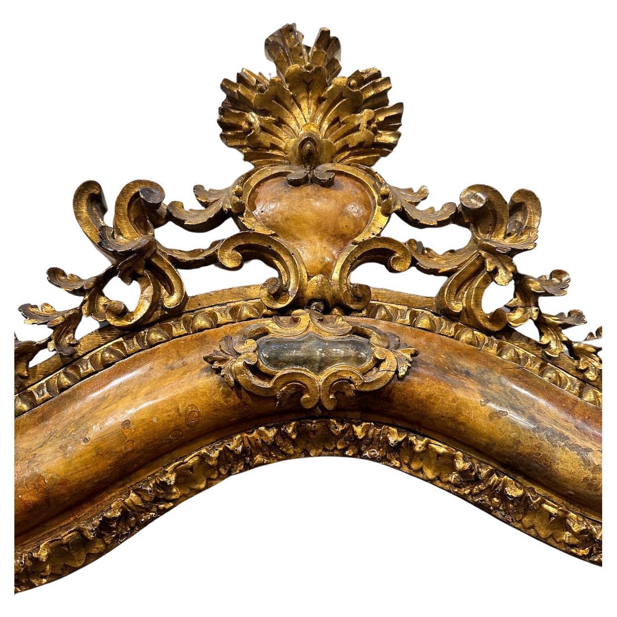 Doré Miroir romain peint et doré en vente