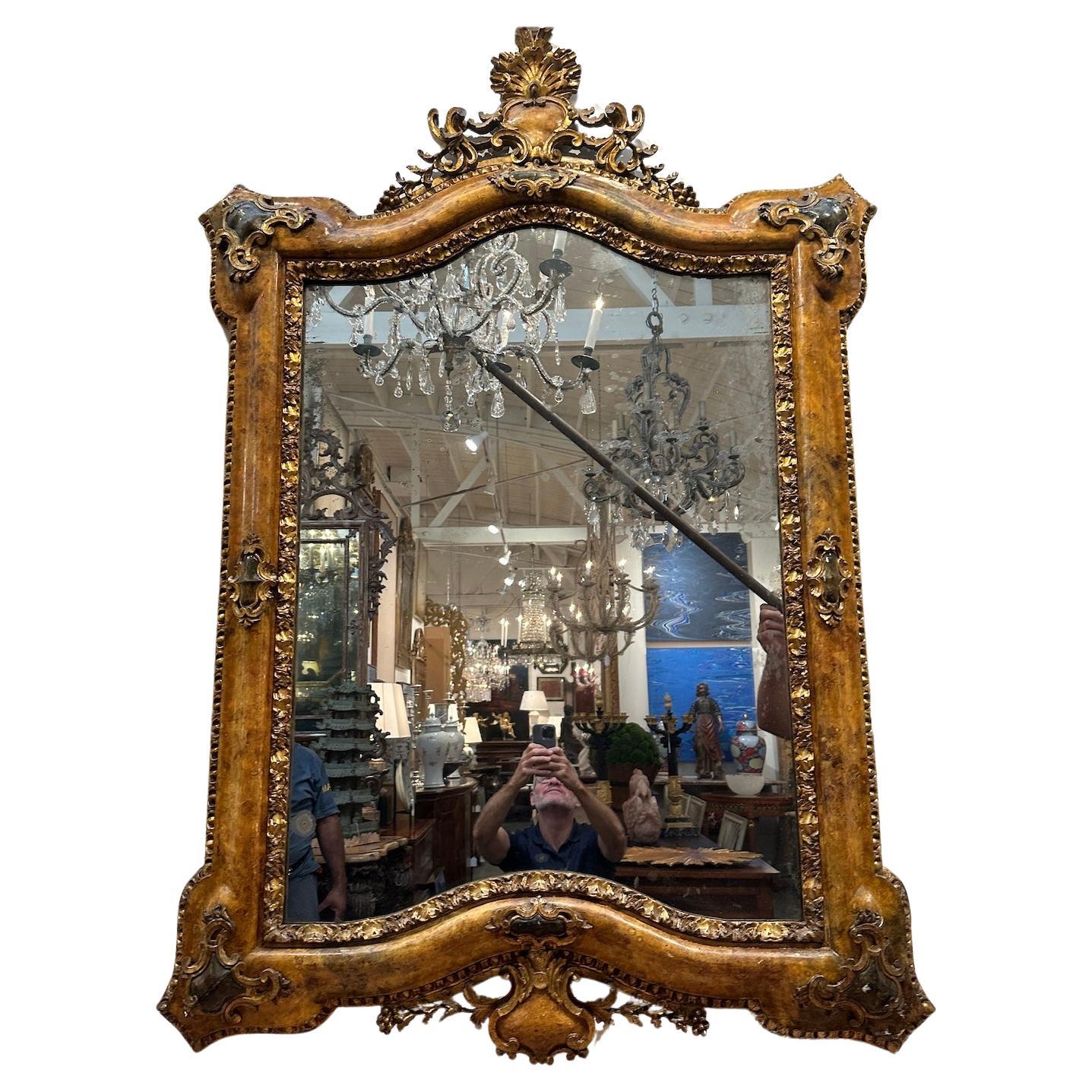 Miroir romain peint et doré Bon état - En vente à Los Angeles, CA